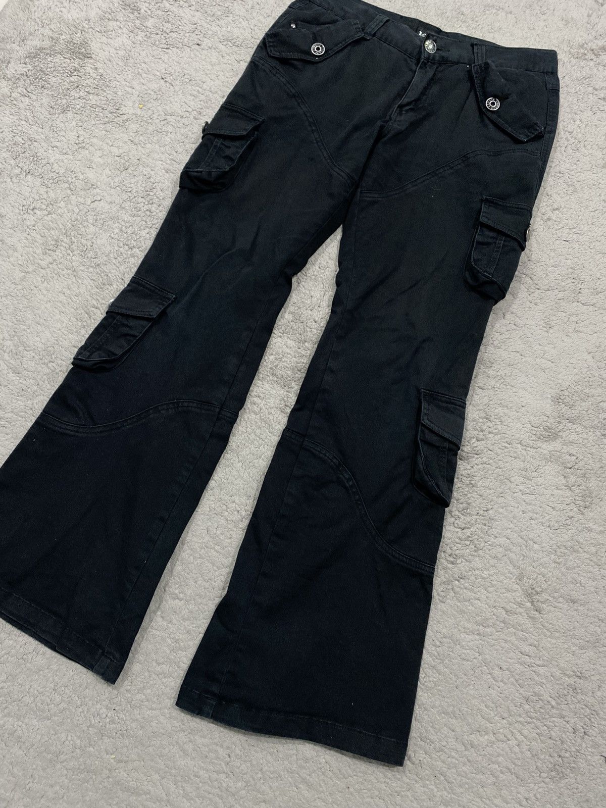 Japanese Brand LowBox Black Cargo Multipocket Flared Pants LGB Style Size US 32 / EU 48 - 7 Thumbnail