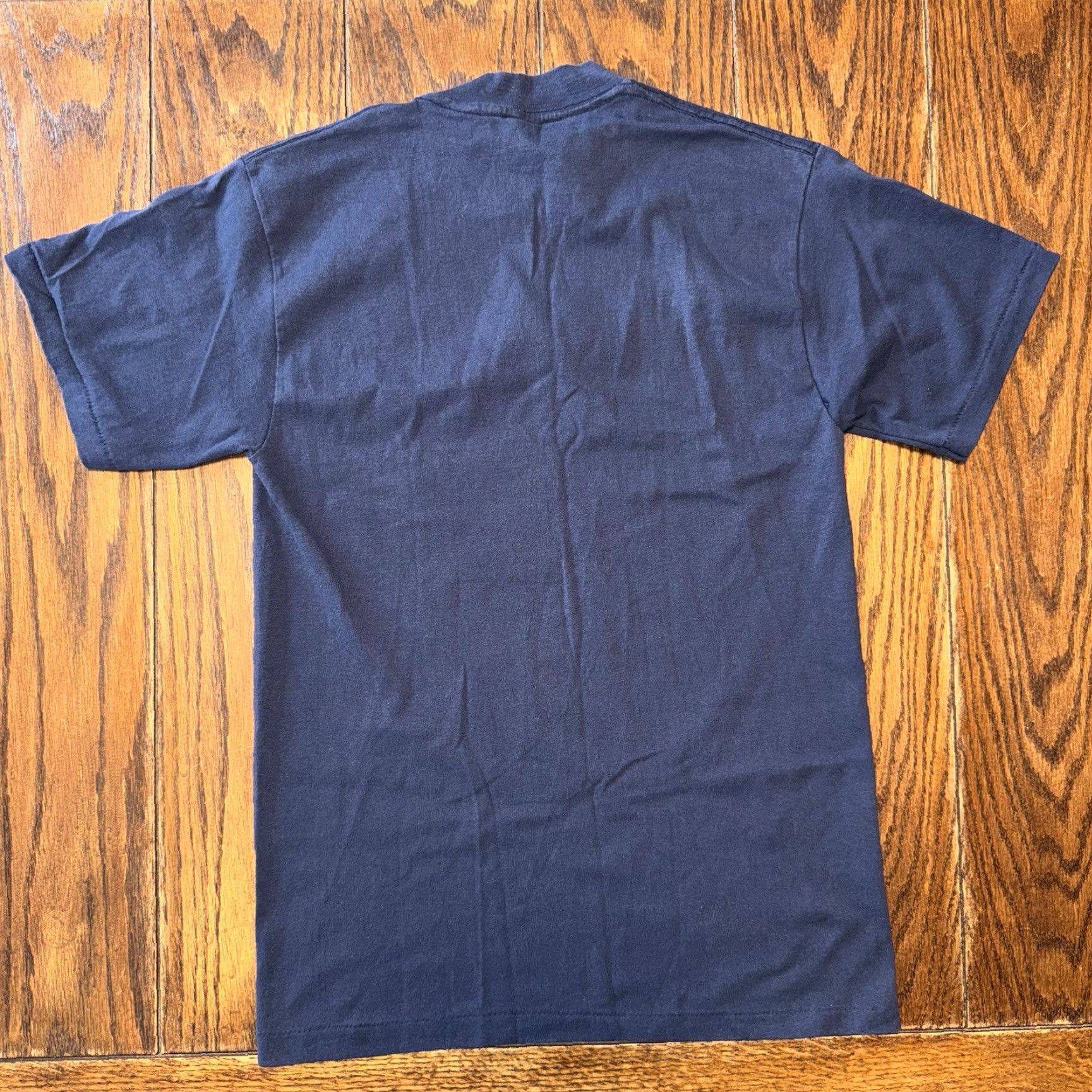 Vintage VINTAGE Touch Of Gold Marlboro Unlimited Florida 80s T Shirt Men M Blue Short Sleeve Cotton Crew Neck Logo Size US M / EU 48-50 / 2 - 7 Thumbnail