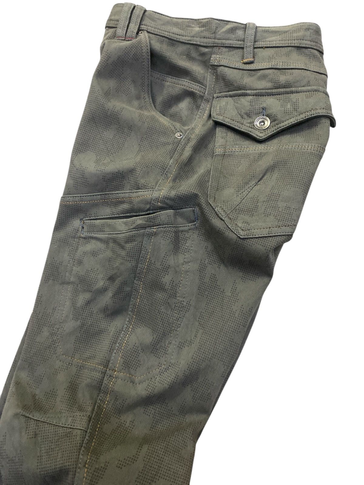 Japanese Brand Rare Field Core Curved Cargo Pants Size US 33 - 14 Thumbnail