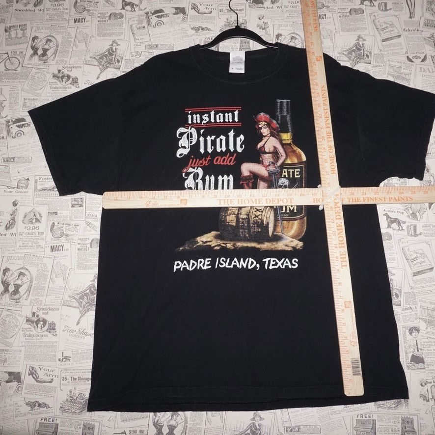 Vintage XL - Vintage Y2K Pirate rum pinup girl texas 2000s t-shirt Size US XL / EU 56 / 4 - 4 Thumbnail