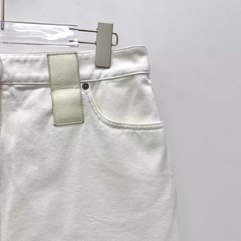 Louis Vuitton Louis Vuitton White Fringed Casual Skirt -2505 Size 28" / US 6 / IT 42 - 3 Thumbnail
