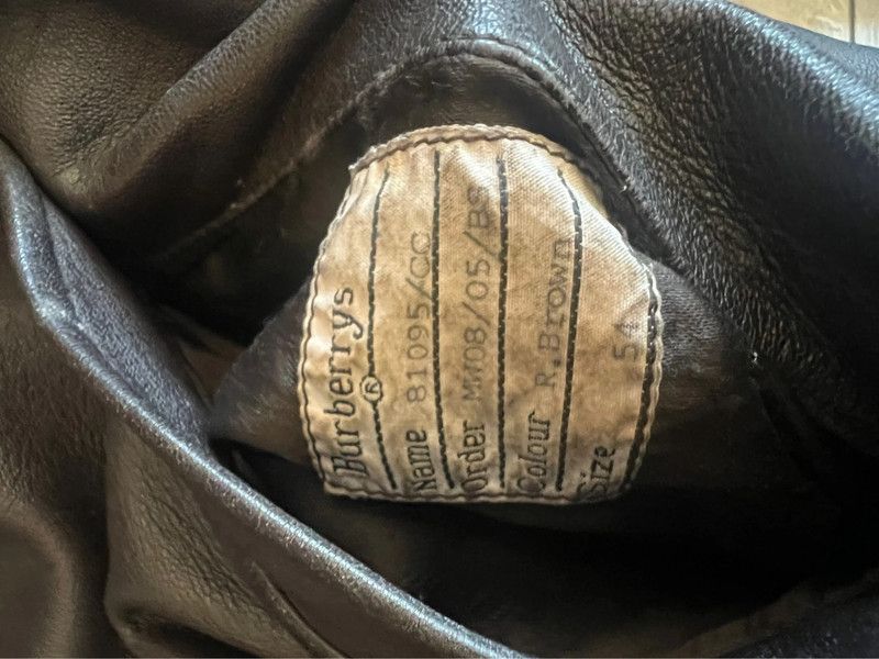 Burberry × Vintage leather coat Burberrys 54 L brown Size US L / EU 52-54 / 3 - 7 Thumbnail