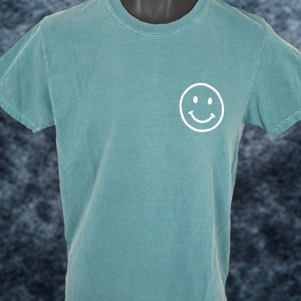 Comfort Colors **CUTE RAINBOW HEARTS GHOSTS BLUE MEN'S SHIRT SMALL** User: **Blue Cute Rainbow Hearts Ghosts Men's T-Shirt Size Small** Size US S / EU 44-46 / 1 - 1 Thumbnail