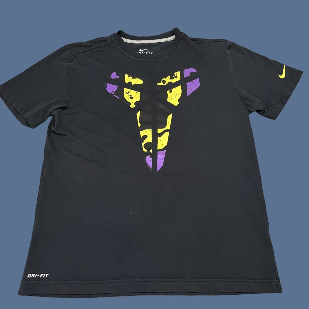 Nike VINTAGE Nike Mamba Shirt Men Medium Black Kobe Bryant 24 Black Mamba Shirt 90s Fans Mens Size US M / EU 48-50 / 2 - 1 Thumbnail