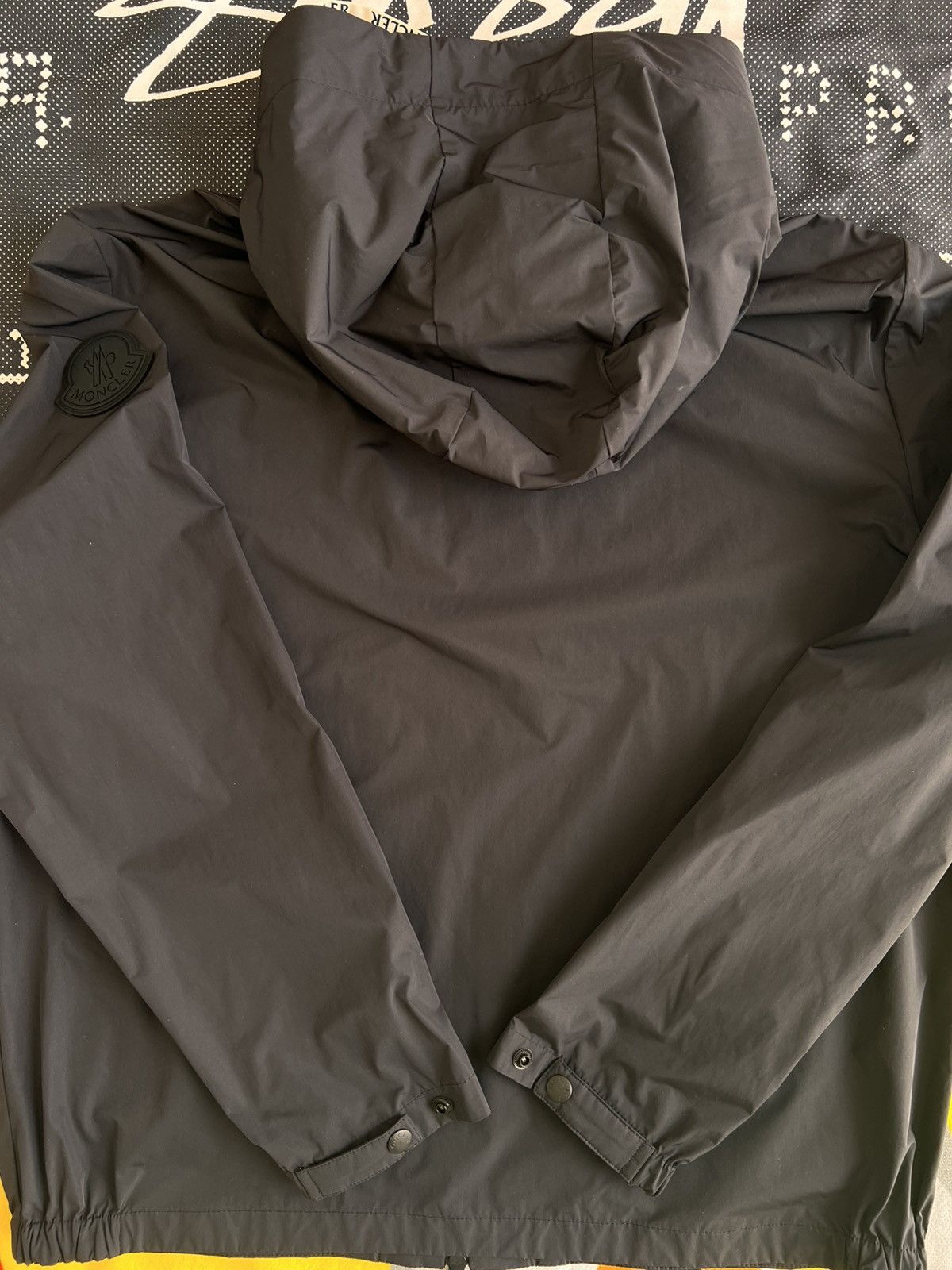 Moncler L Moncler Carles lightweight Jacket Black wind hood zip logo Size US L / EU 52-54 / 3 - 10 Thumbnail