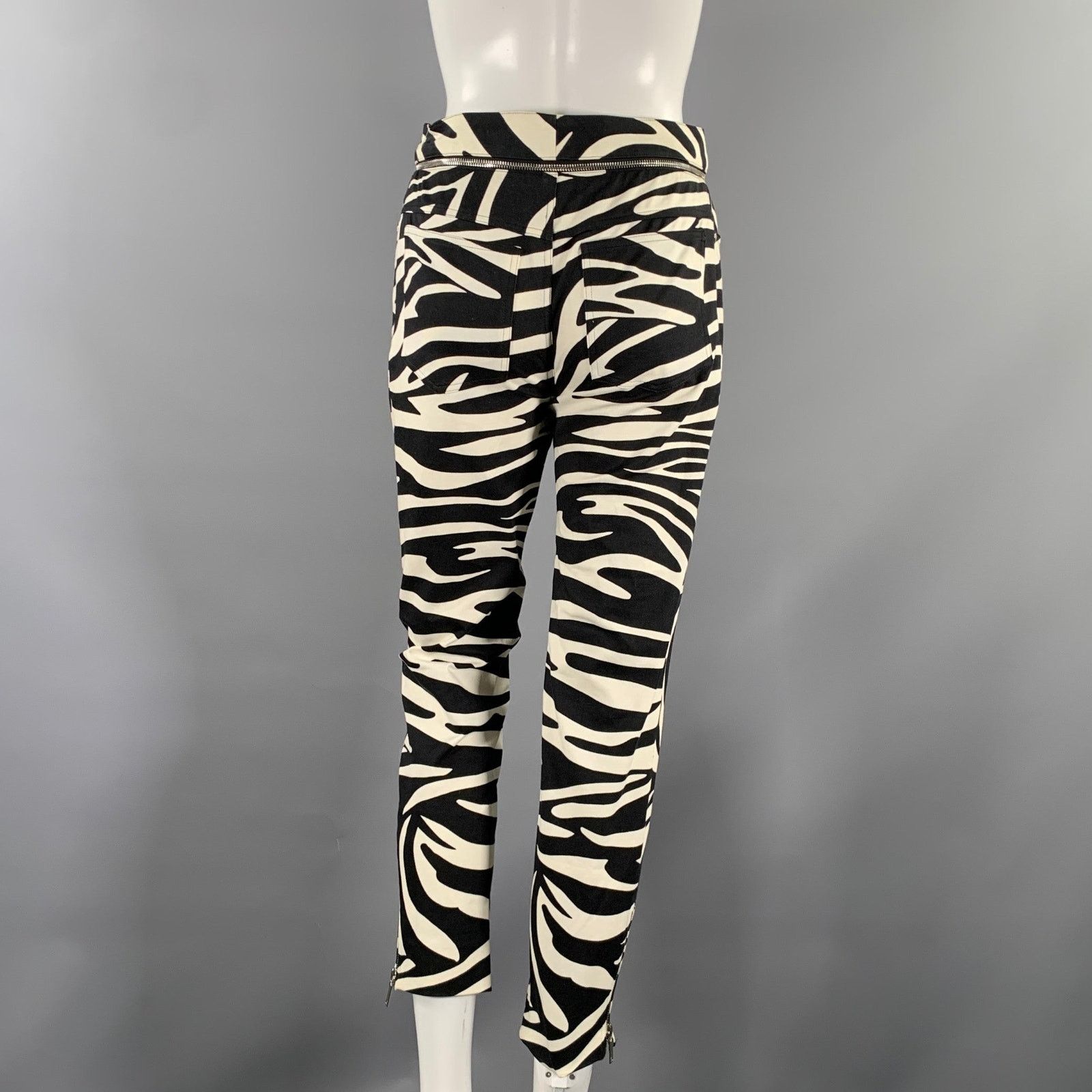 Celine CELINE Size 0 White Black Cotton Blend Zebra Casual Pants Size 26" / US 2 / IT 38 - 3 Thumbnail