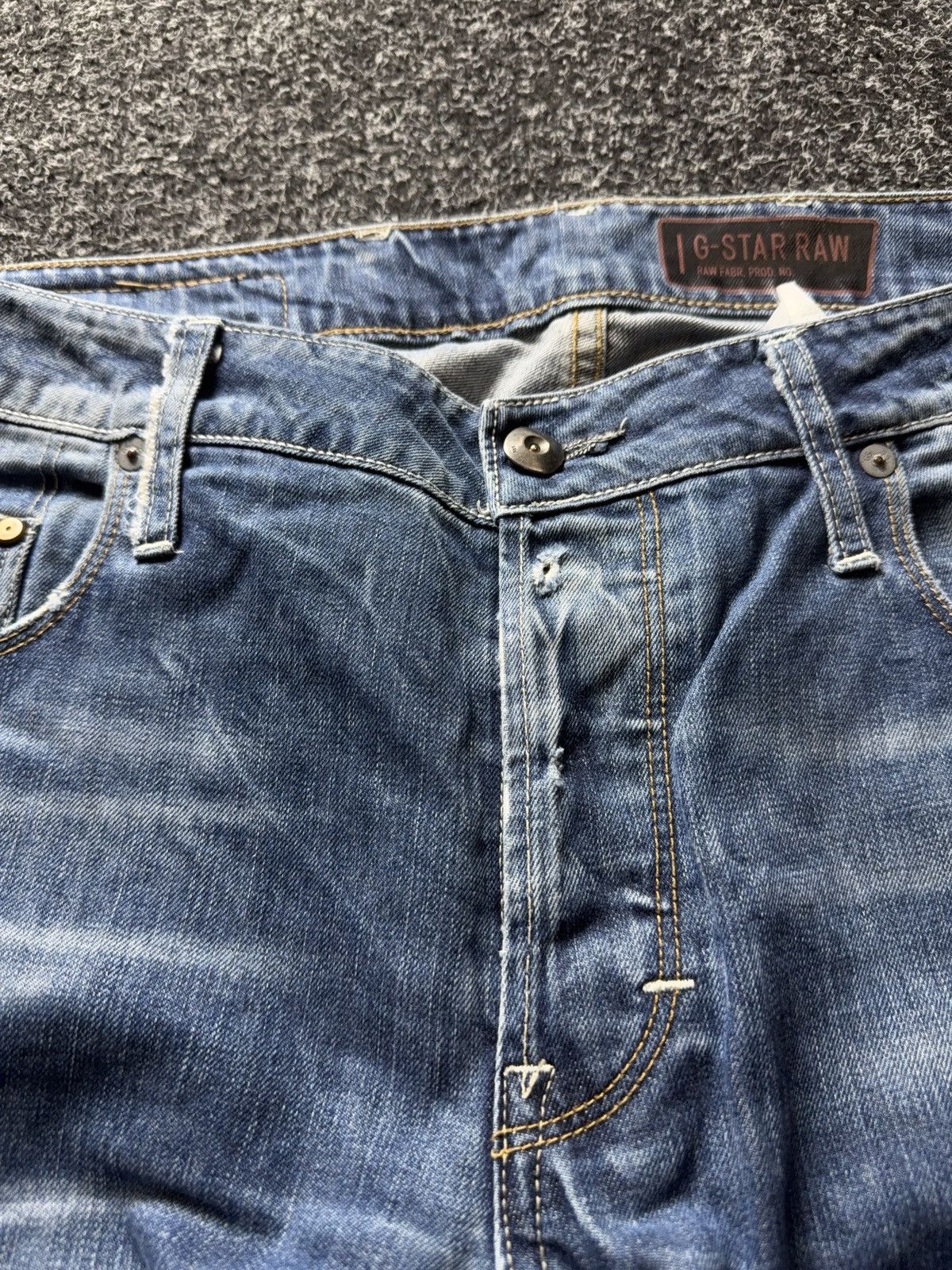 G-Star Vintage 00s G-Star Raw Distressed Light Wash Tapered Jeans Size US 33 - 8 Thumbnail