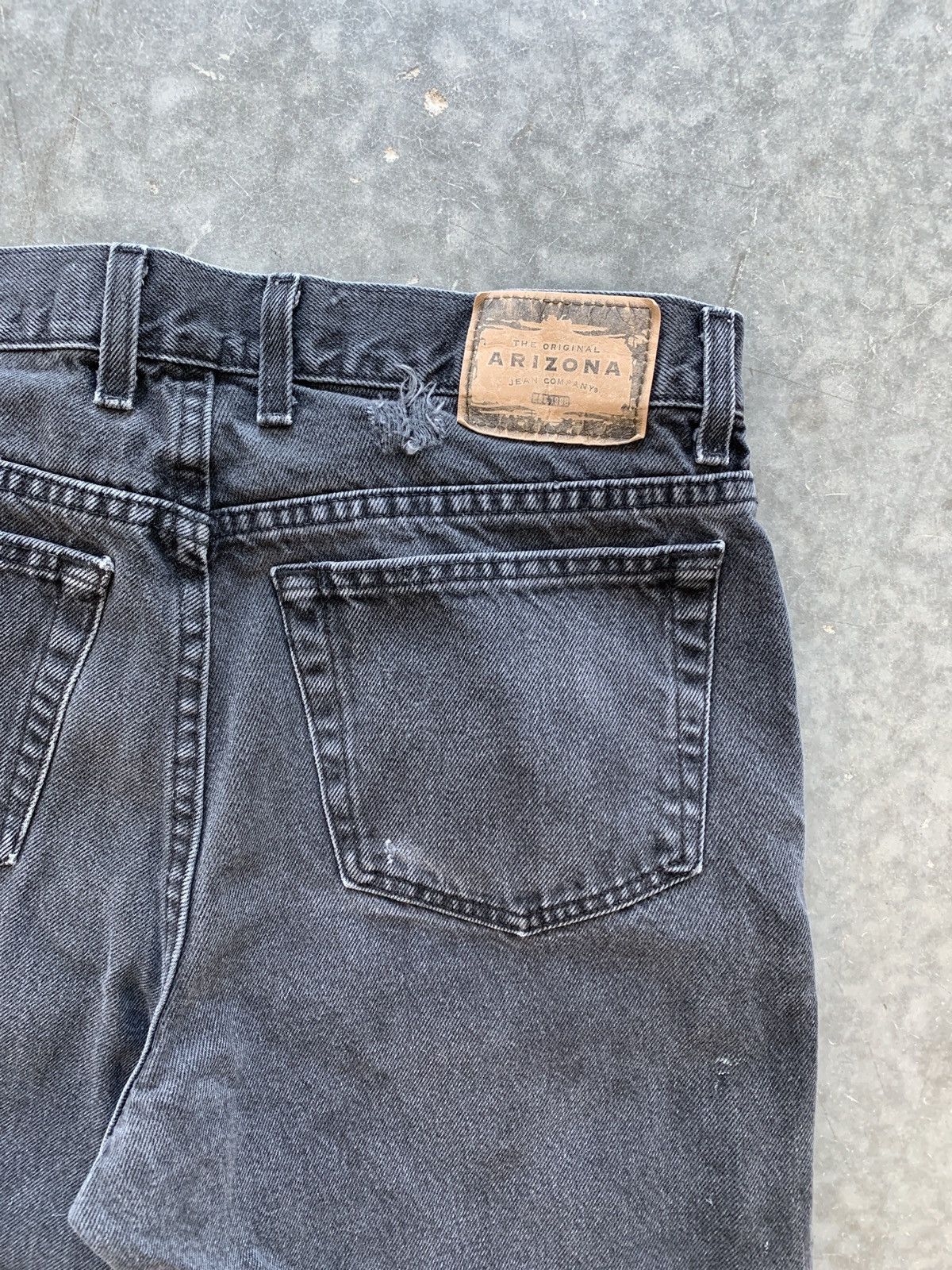 Japanese Brand × Unsound Rags × Vintage Crazy Vintage Y2K Faded Black Painter Jeans Skater Essential Size US 34 / EU 50 - 7 Thumbnail