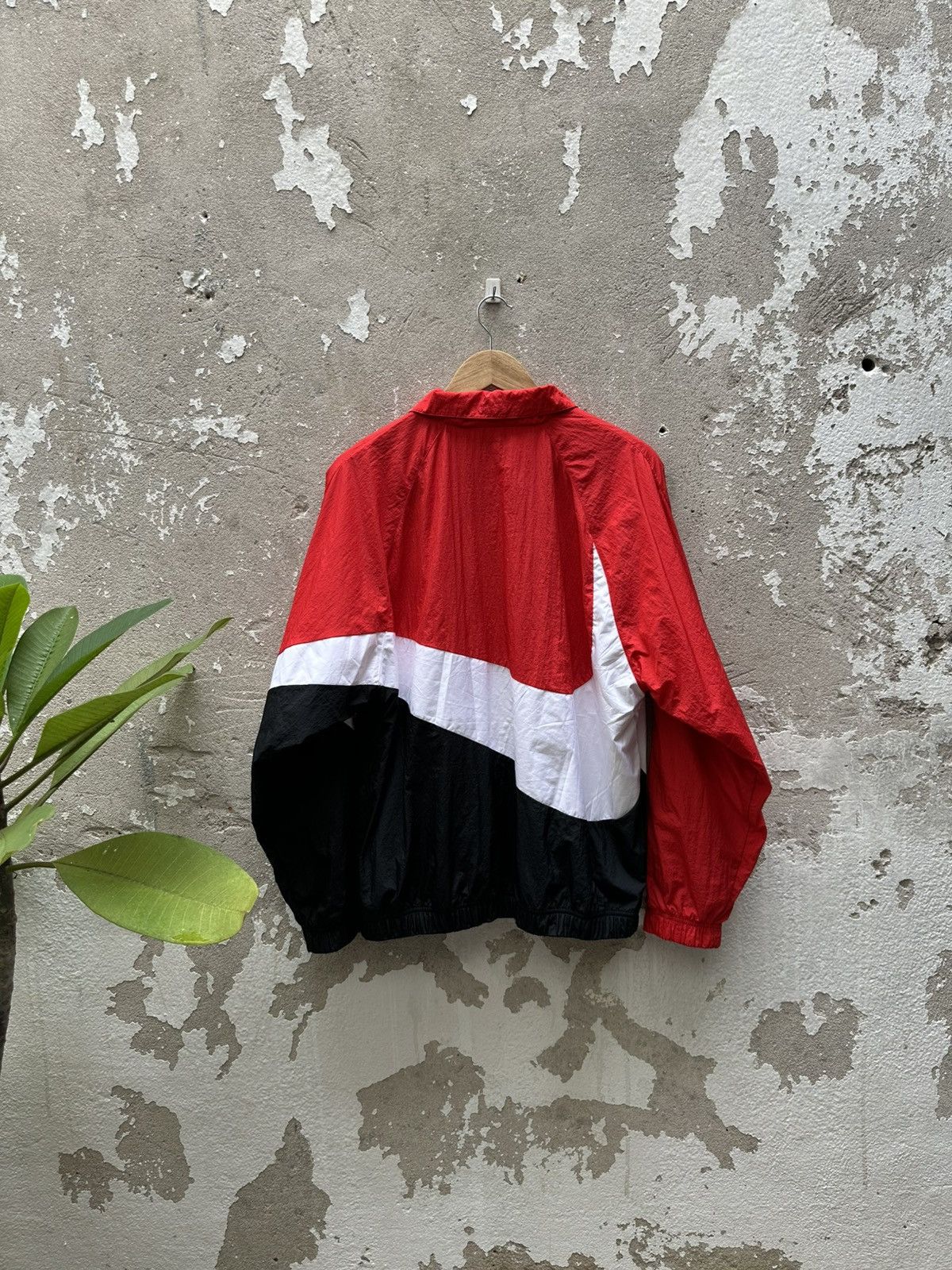 Nike Authentic Nike Big Swoosh Anorak Jacket Size US M / EU 48-50 / 2 - 2 Thumbnail
