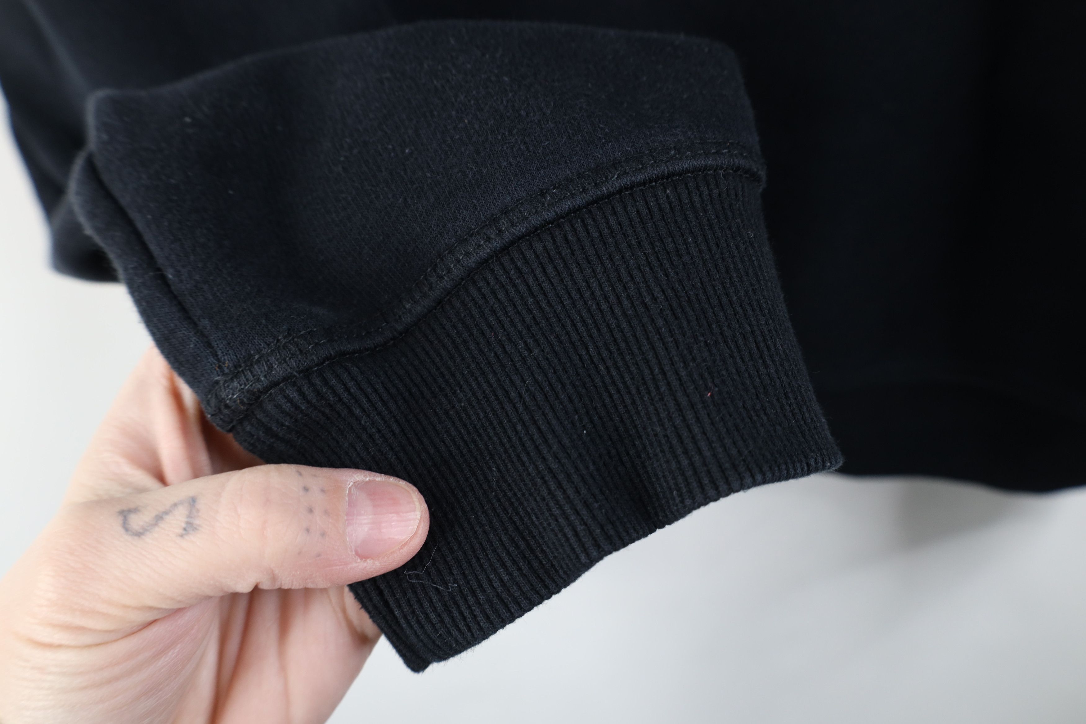 Eddie Bauer Vintage Y2K Eddie Bauer Blank Crewneck Sweatshirt Black Size US M / EU 48-50 / 2 - 8 Thumbnail