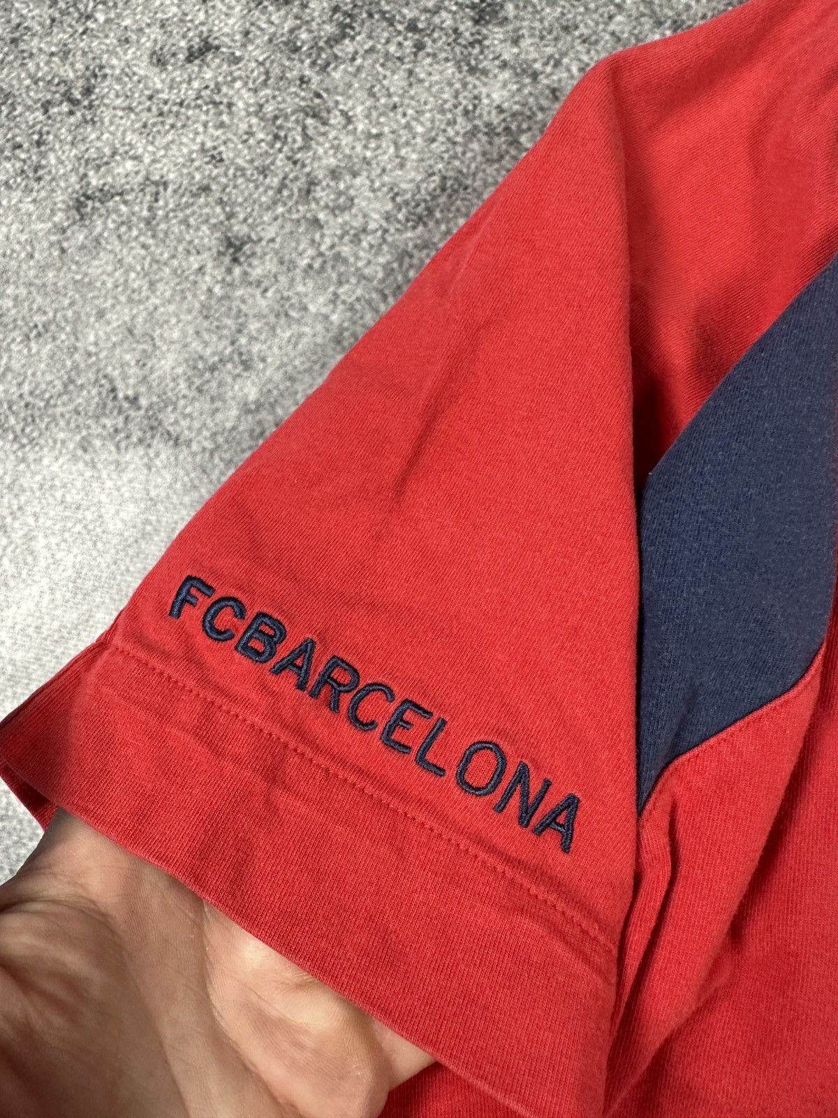 Vintage Y2K Vintage Nike F.C.Barcelona Soccer Jersey Blokecore Style Size US M / EU 48-50 / 2 - 3 Thumbnail