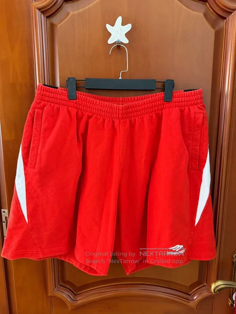 Balenciaga Balenciaga size XL 3B Embroidered Red Sports Short Pants Size US 27 - 1 Thumbnail