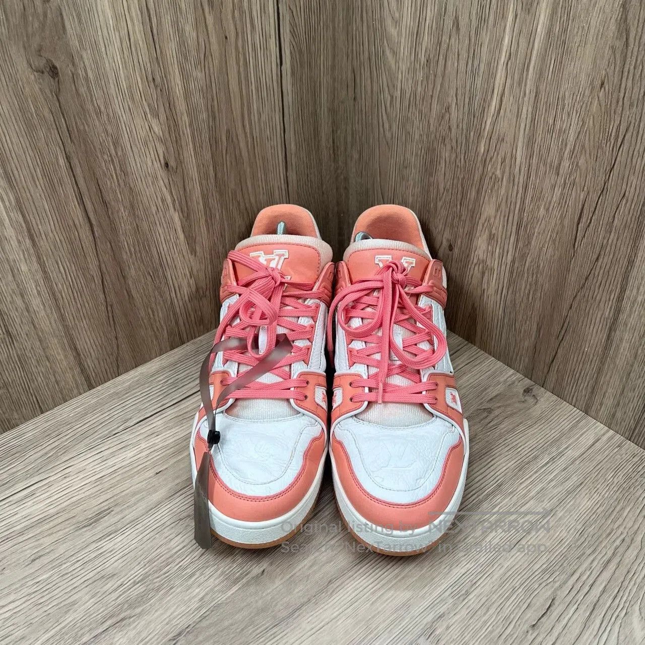 Louis Vuitton lv trainer sneakers in white and pink. Size US 9 / EU 42 - 1 Thumbnail