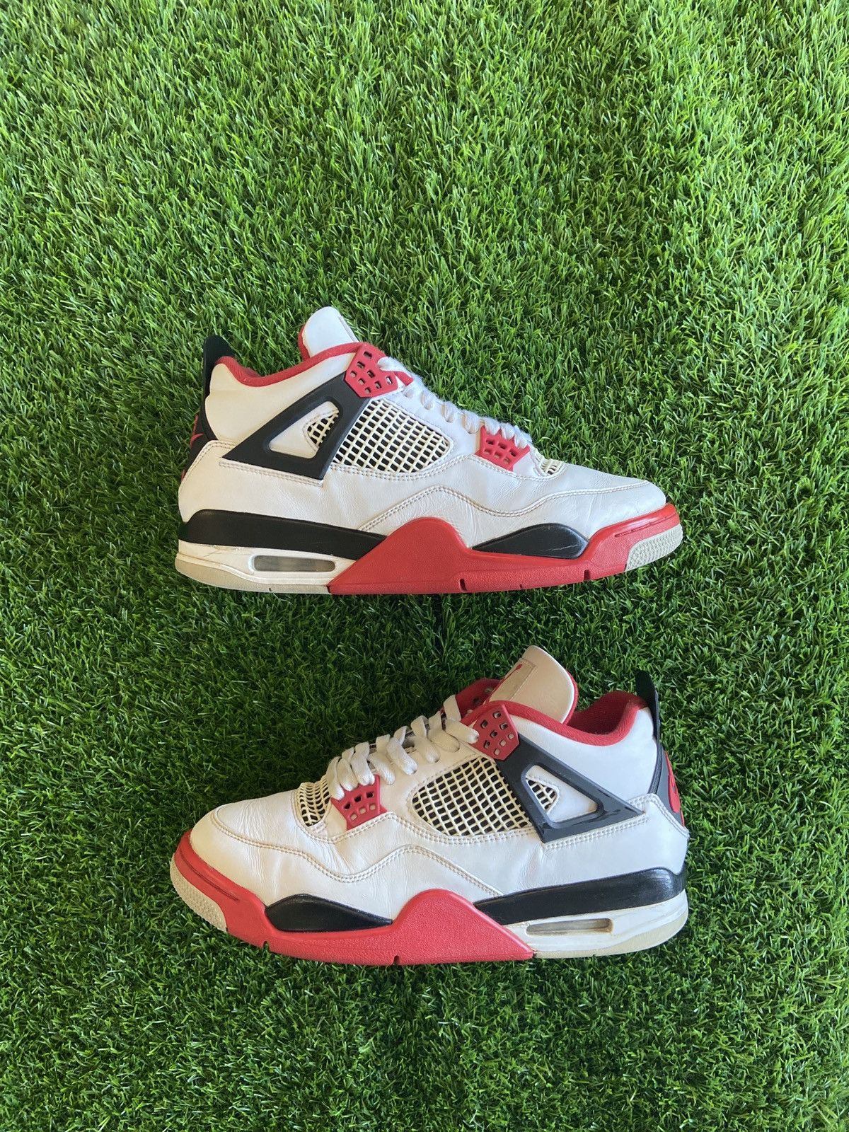 retro 4 red and white 2020
