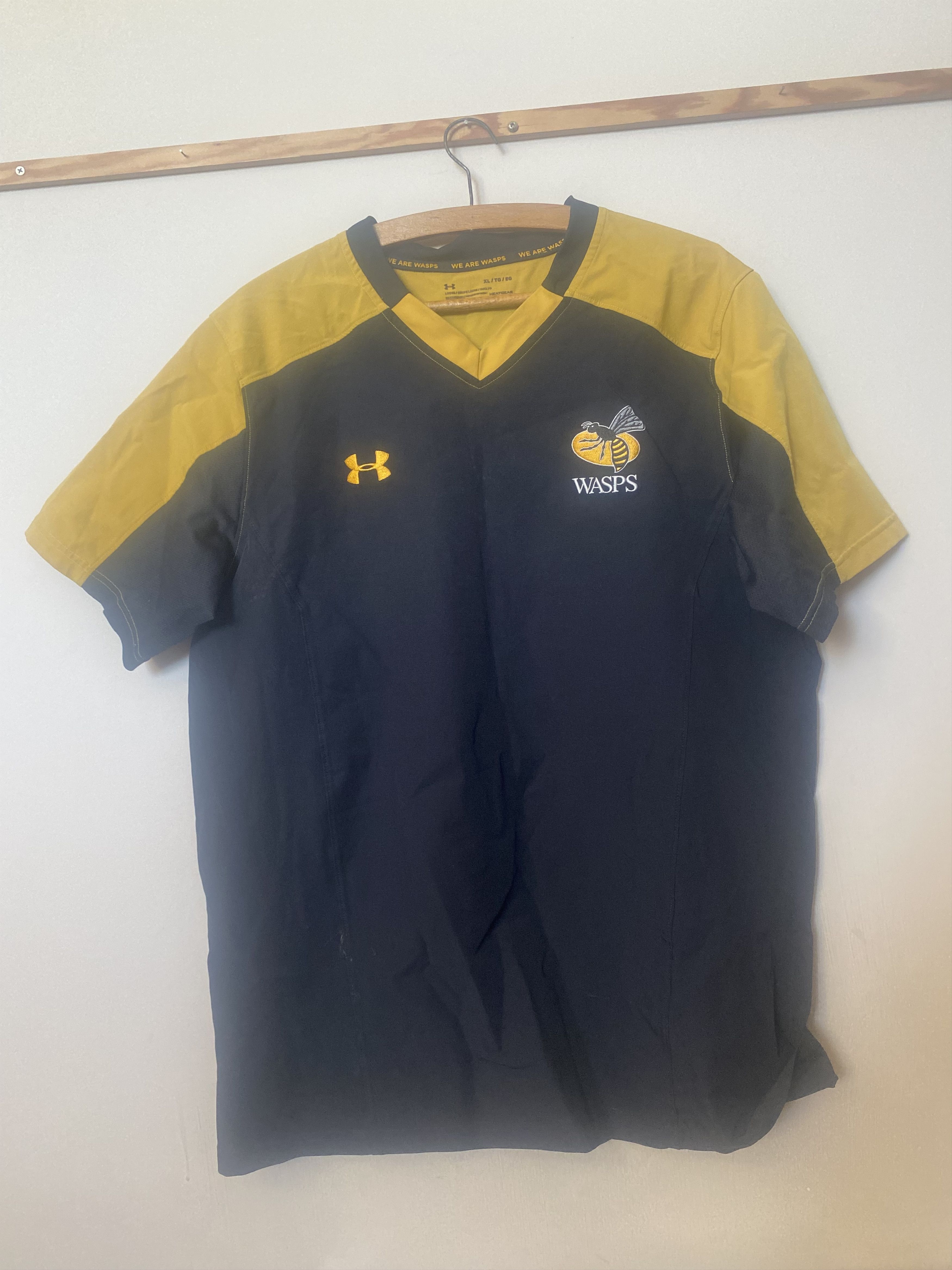 Under Armour Rugby LONDON WASPS - Under Armour - XL - UNIQUE Size US XL / EU 56 / 4 - 1 Thumbnail