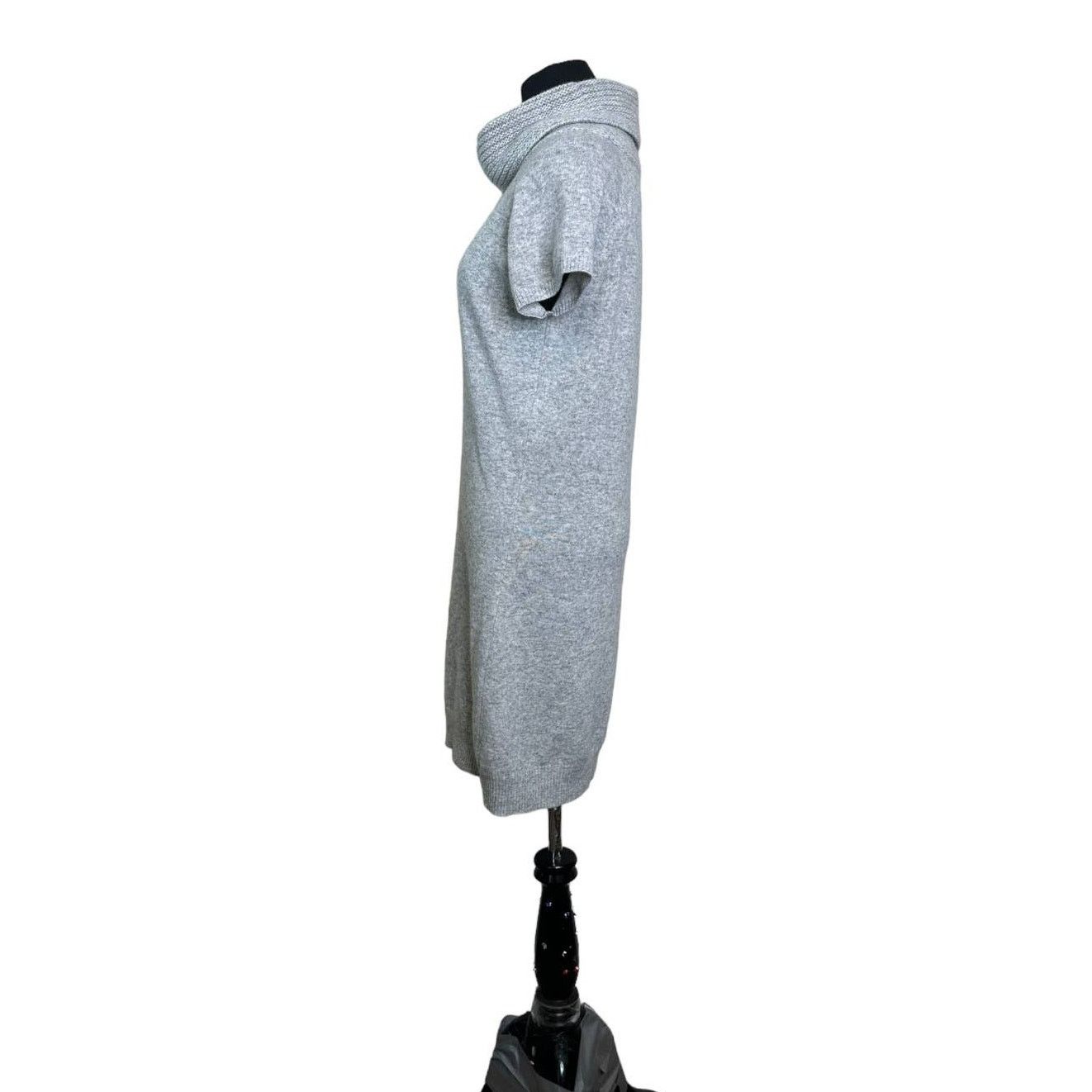 Benetton Benetton turtle neck short sleeves mini sweater dress size m Size M / US 6-8 / IT 42-44 - 11 Thumbnail