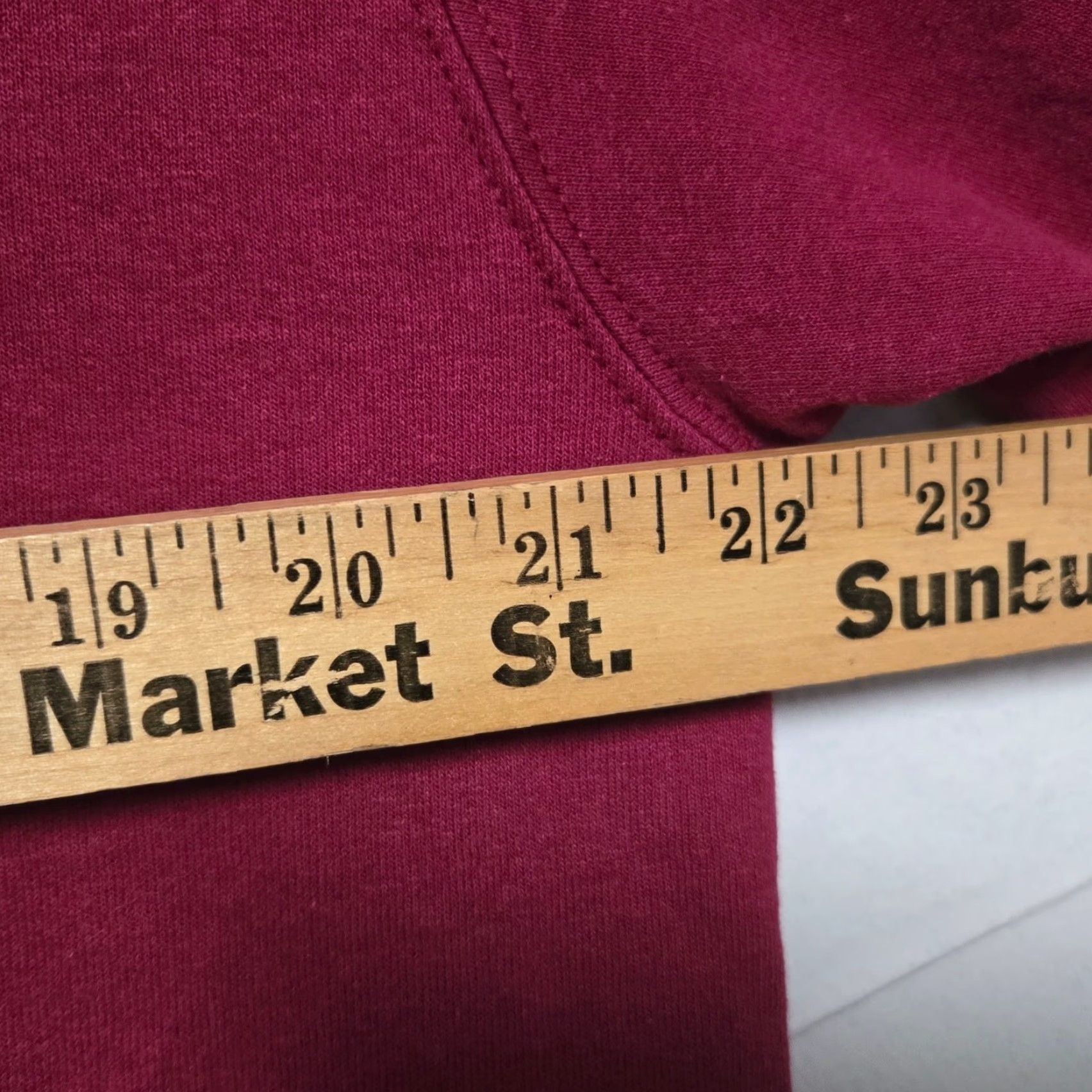 Fruit Of The Loom VINTAGE Bald Eagle Nature Sweatshirt Unisex Adults Large Red Mens Womens L Red Size US L / EU 52-54 / 3 - 5 Thumbnail