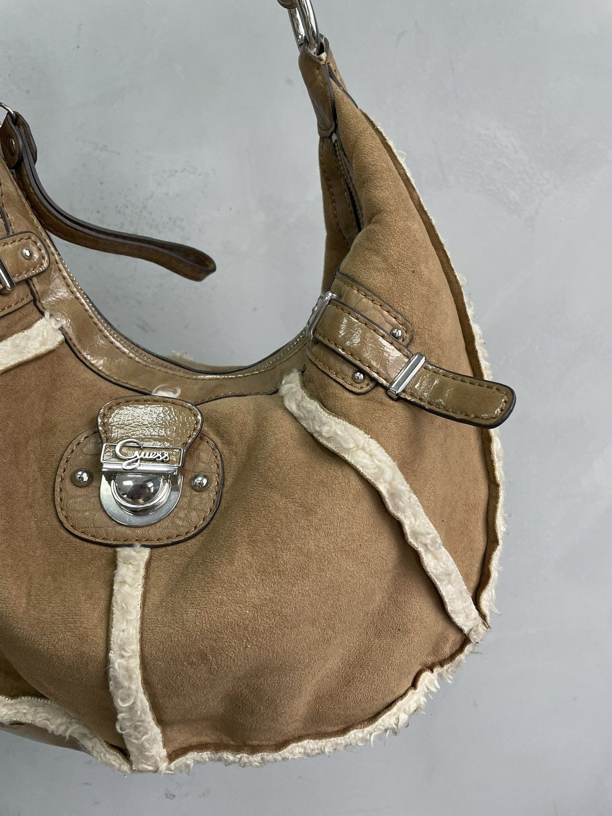 Guess Vintage Guess fashion hand bag fashion hype y2k Size ONE SIZE - 4 Thumbnail