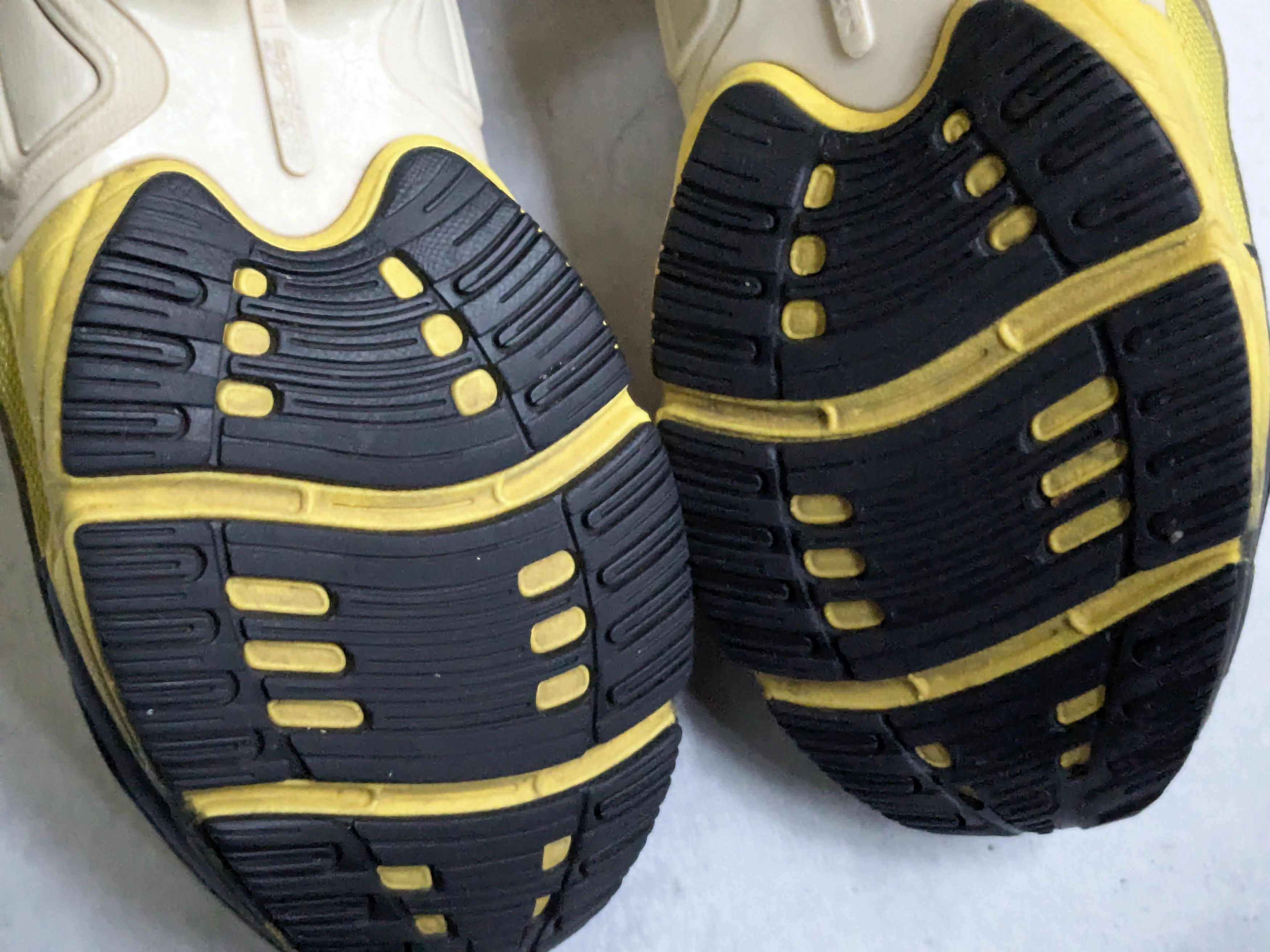 Adidas × Raf Simons Adidas x Raf Simons Replicant Ozweego Yellow Black 10 Size US 10 / EU 43 - 14 Thumbnail