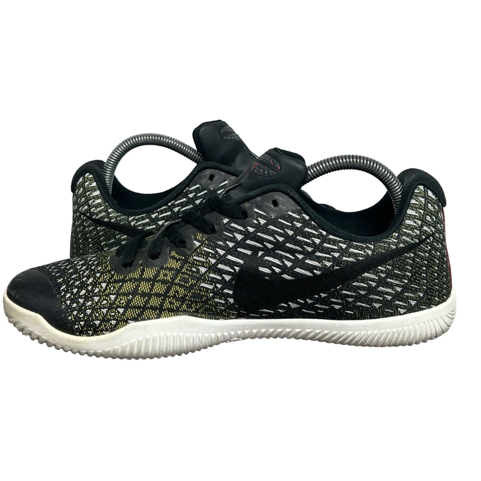 Nike Nike Kobe Mamba Instinct Mens SZ 9 Black Grey Shoes EUC RARE Size US 9 / EU 42 - 4 Thumbnail