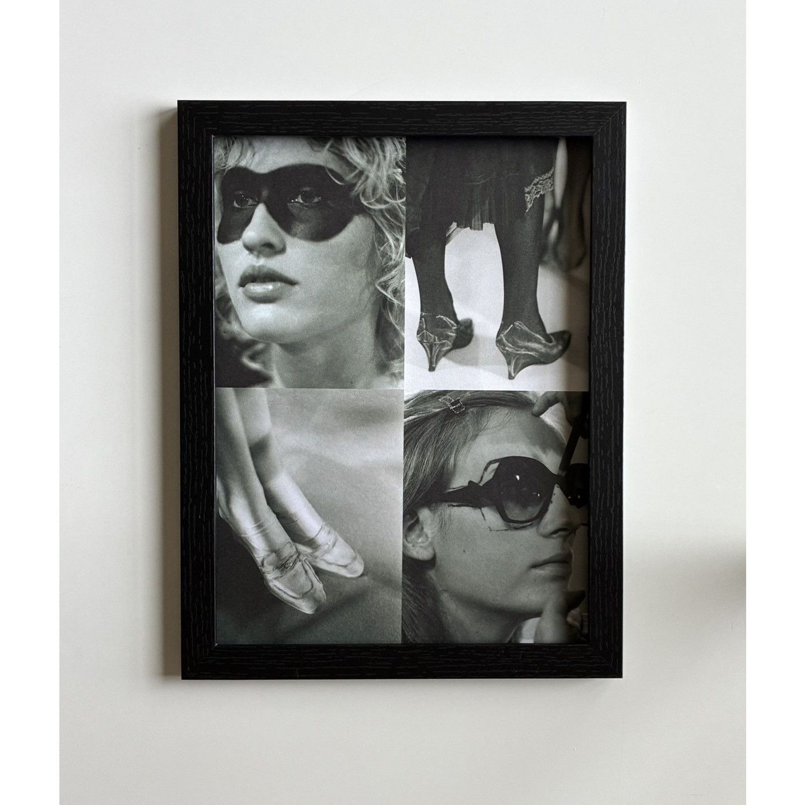 Maison Margiela Maison Margiela black/white Archive photo framed 9x12 Size ONE SIZE - 1 Thumbnail
