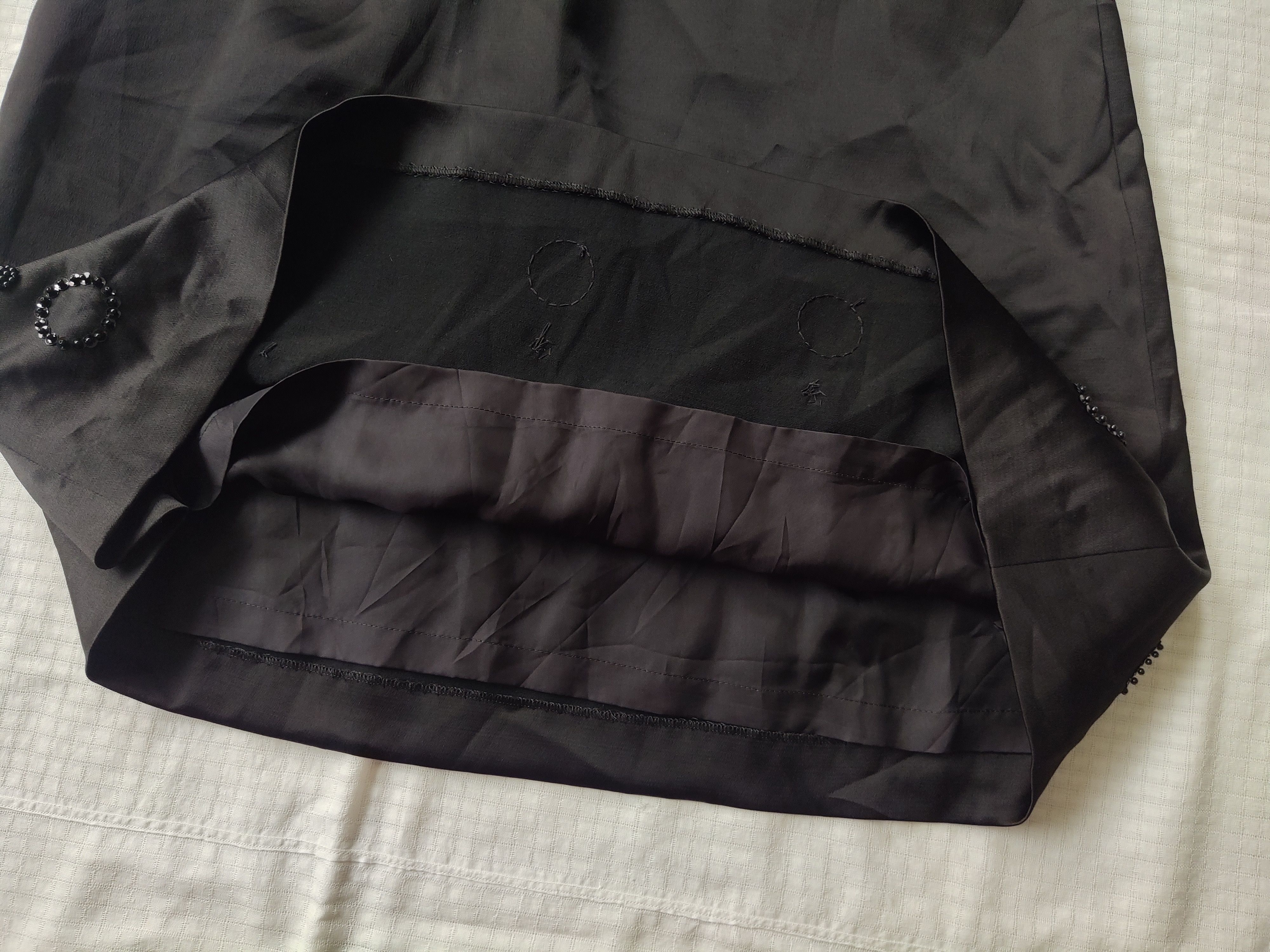 Courreges (SK76) Courreges A-line Black Knee Length Beads Skirt Sz 38 Size 27" / US 4 / IT 40 - 7 Thumbnail