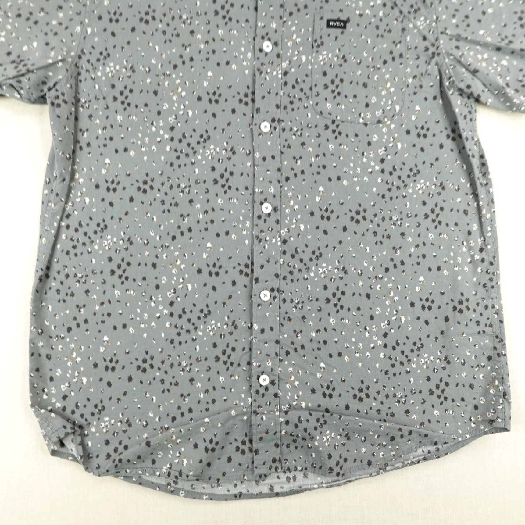 RVCA VINTAGE RVCA Button-Up Shirt Mens Medium Gray Floral Hawaiian Aloha Skater Surfer Outdoor Tropical Size US M / EU 48-50 / 2 - 4 Thumbnail