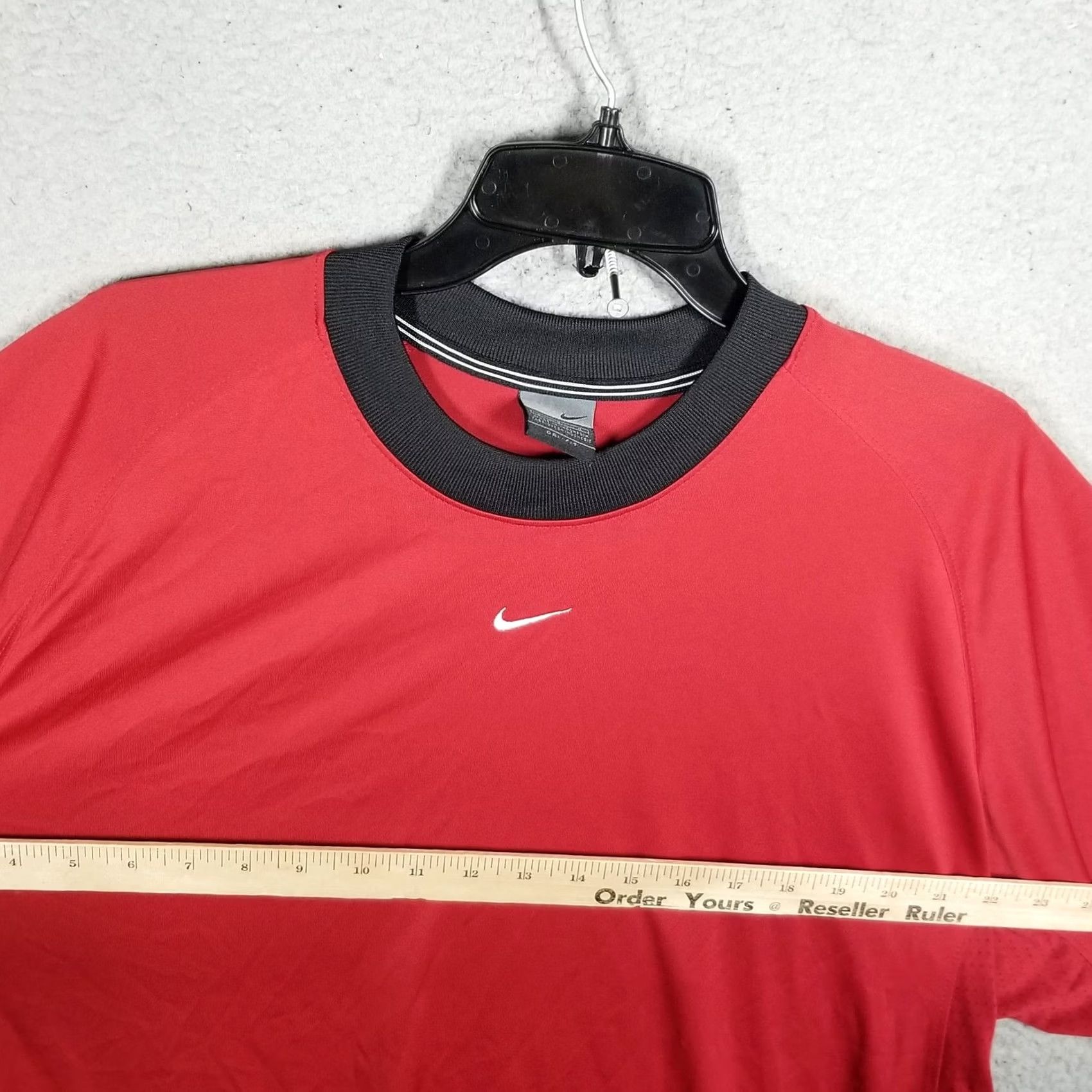 Nike Nike Shirt Mens Large Red Black Center Swoosh Ringer Vintage Y2K Gray Tag Size US L / EU 52-54 / 3 - 5 Thumbnail