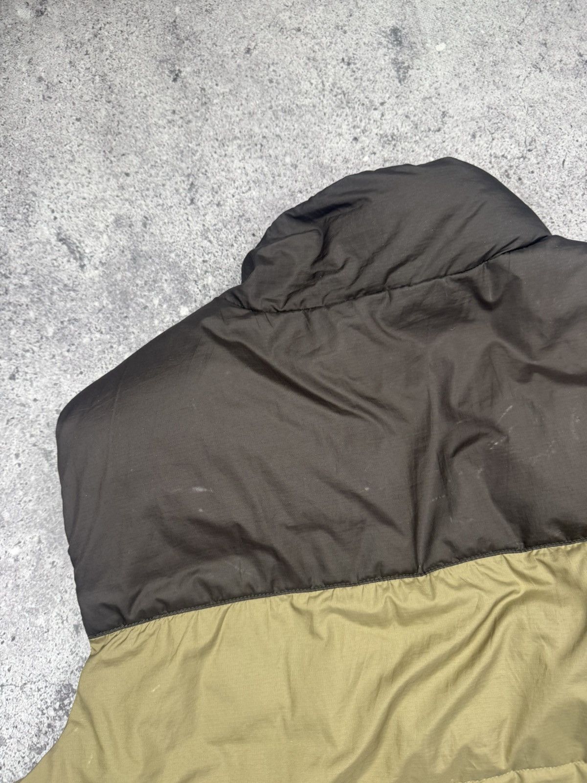 Marmot Vintage Marmot Outdoor Down Puffer Vest Arcteryx Style Size US M / EU 48-50 / 2 - 11 Thumbnail