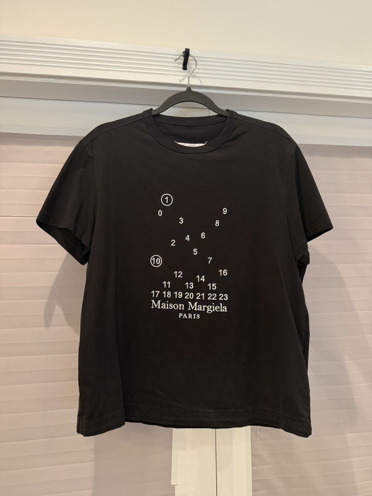 Maison Margiela Margiela Numbers Tee Size US M / EU 48-50 / 2 - 1 Thumbnail