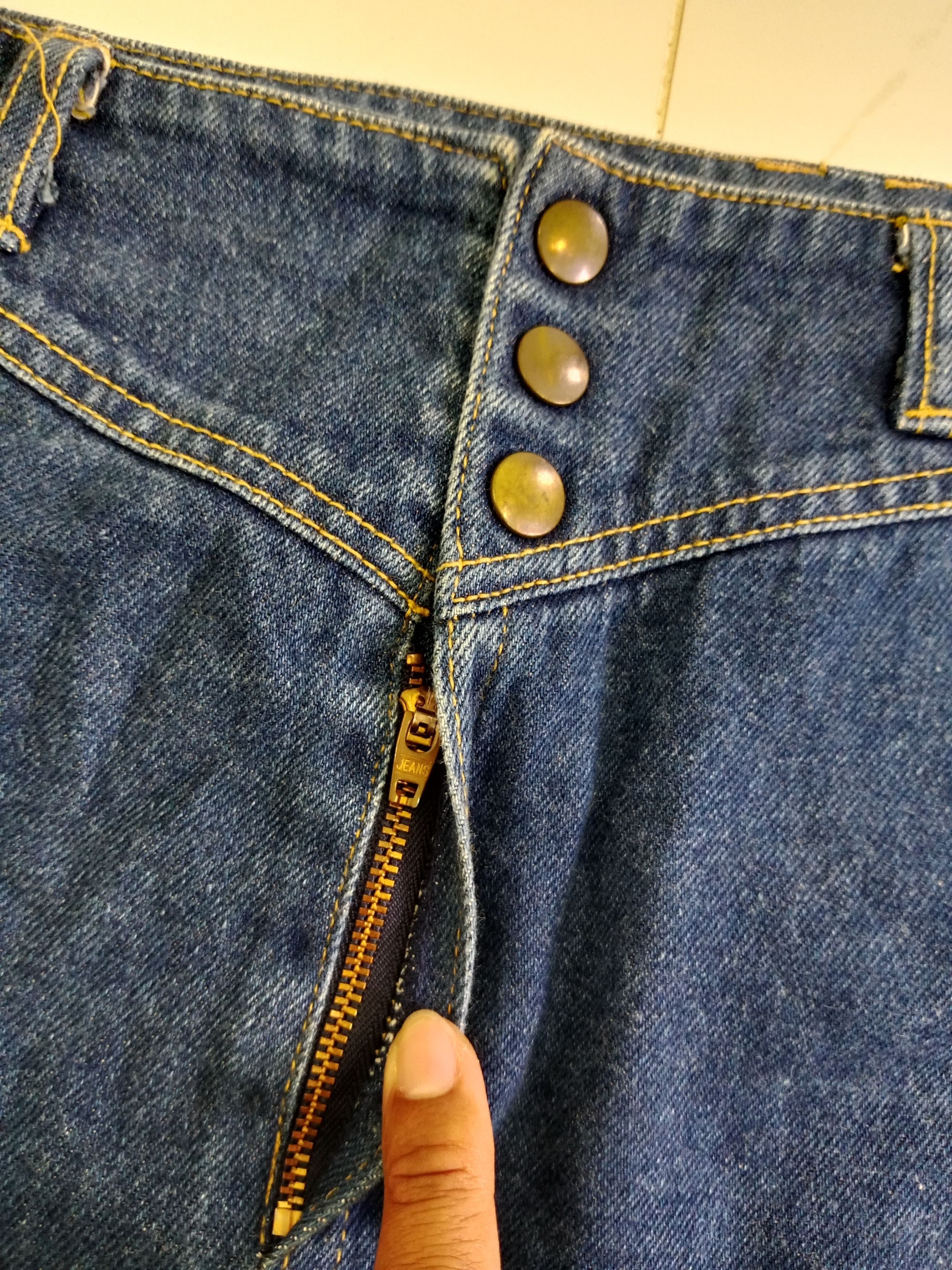 Japanese Brand Vintage Take Pleasure Denim Mini Skirts Japanese Brand Size 30" / US 8 / IT 44 - 7 Thumbnail