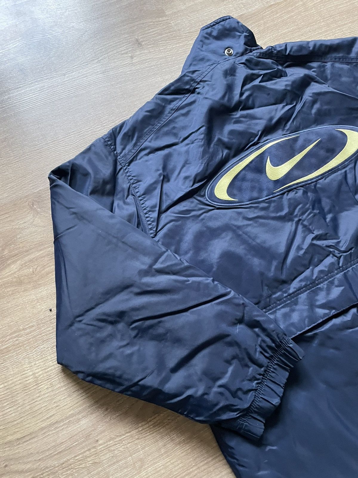 Nike Vintage 90s Nike Swoosh Logo Accent Quilted Coat Jacket Size US S / EU 44-46 / 1 - 17 Thumbnail