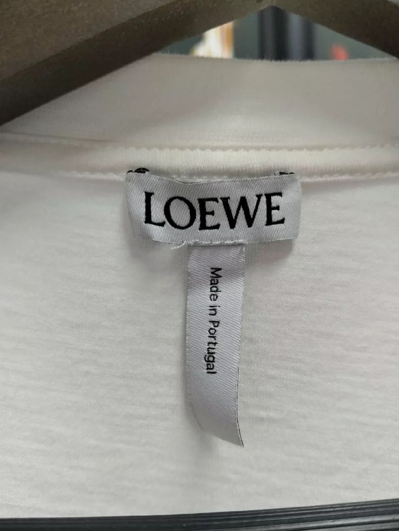 Loewe LOEWE White small logo embroidered short sleeves Size S / US 4 / IT 40 - 4 Thumbnail