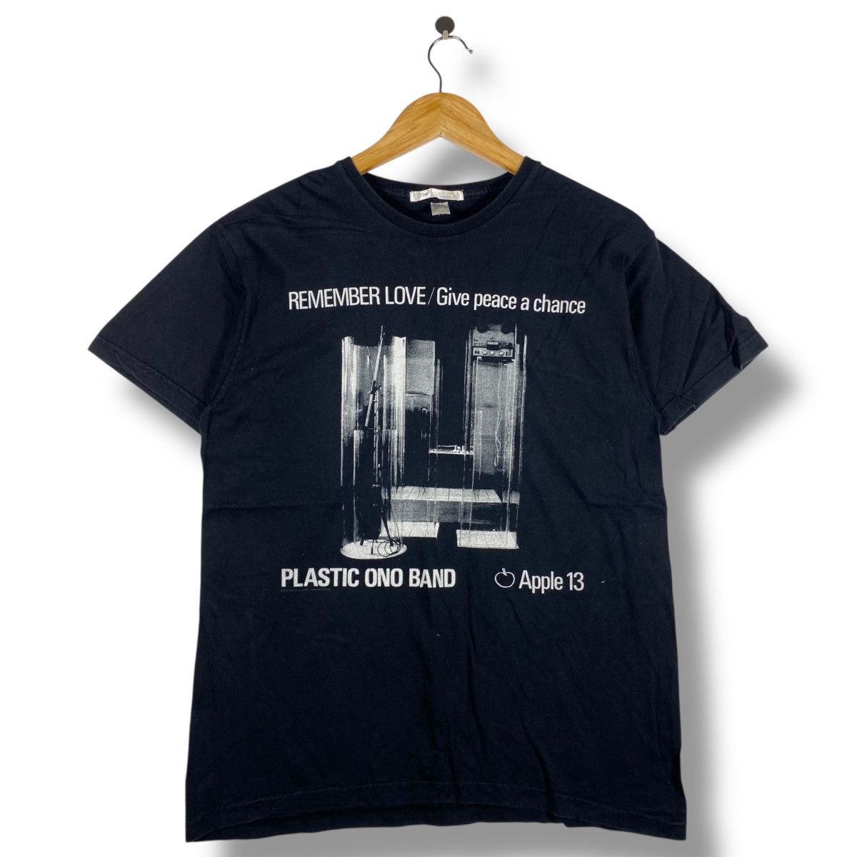 Vintage 2K By Gingham YOKO ONO LENNON Plastic Ono Band Tee Shirt Size US M / EU 48-50 / 2 - 1 Thumbnail