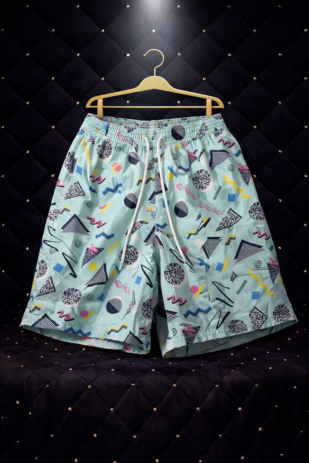 Other RETRO 80S GEOMETRIC PRINT SWIM TRUNK SHORTS Size US 30 / EU 46 - 1 Preview