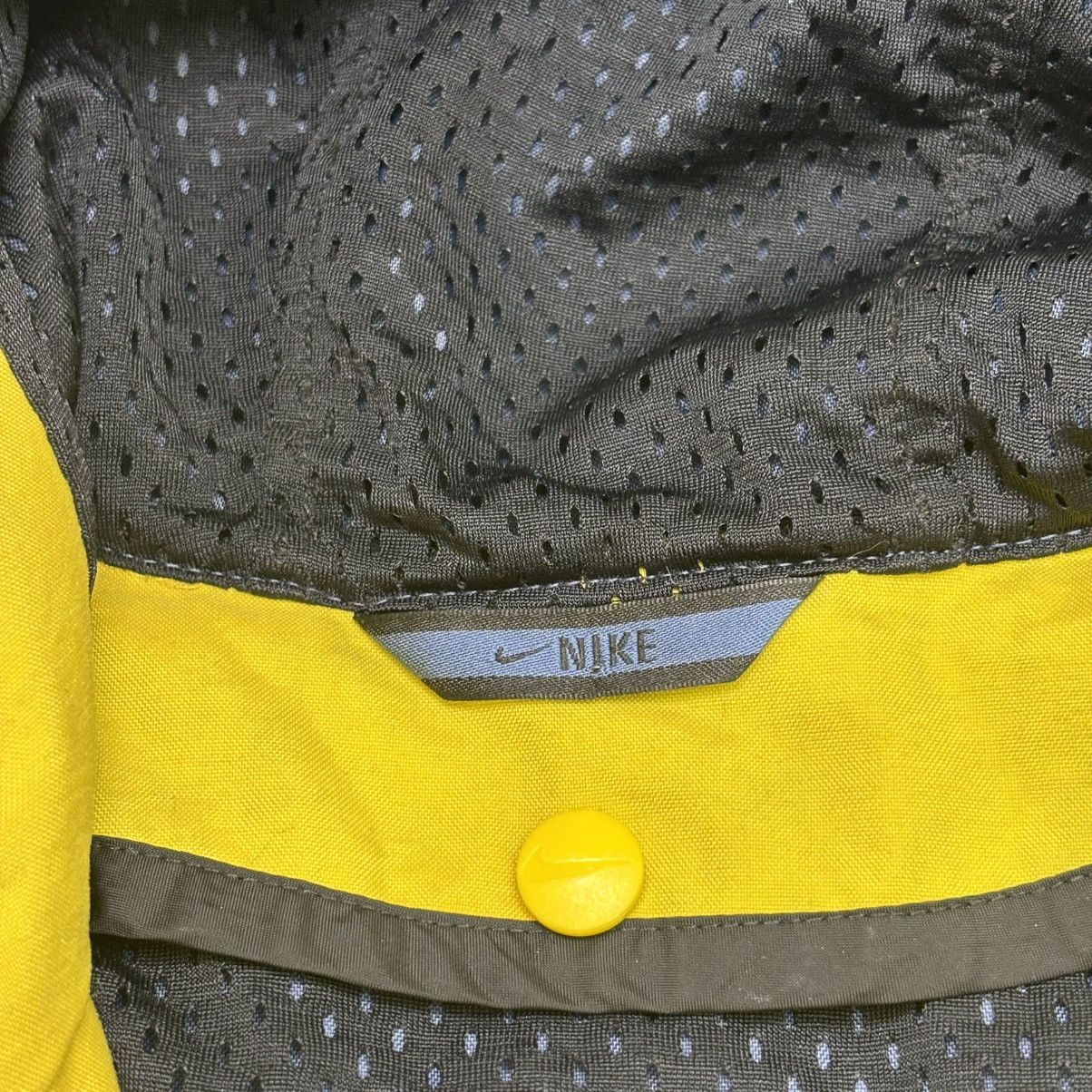 Nike Vintage 90s Nike Jacket Blue & Yellow hooded Nike Jacket Size US L / EU 52-54 / 3 - 3 Thumbnail