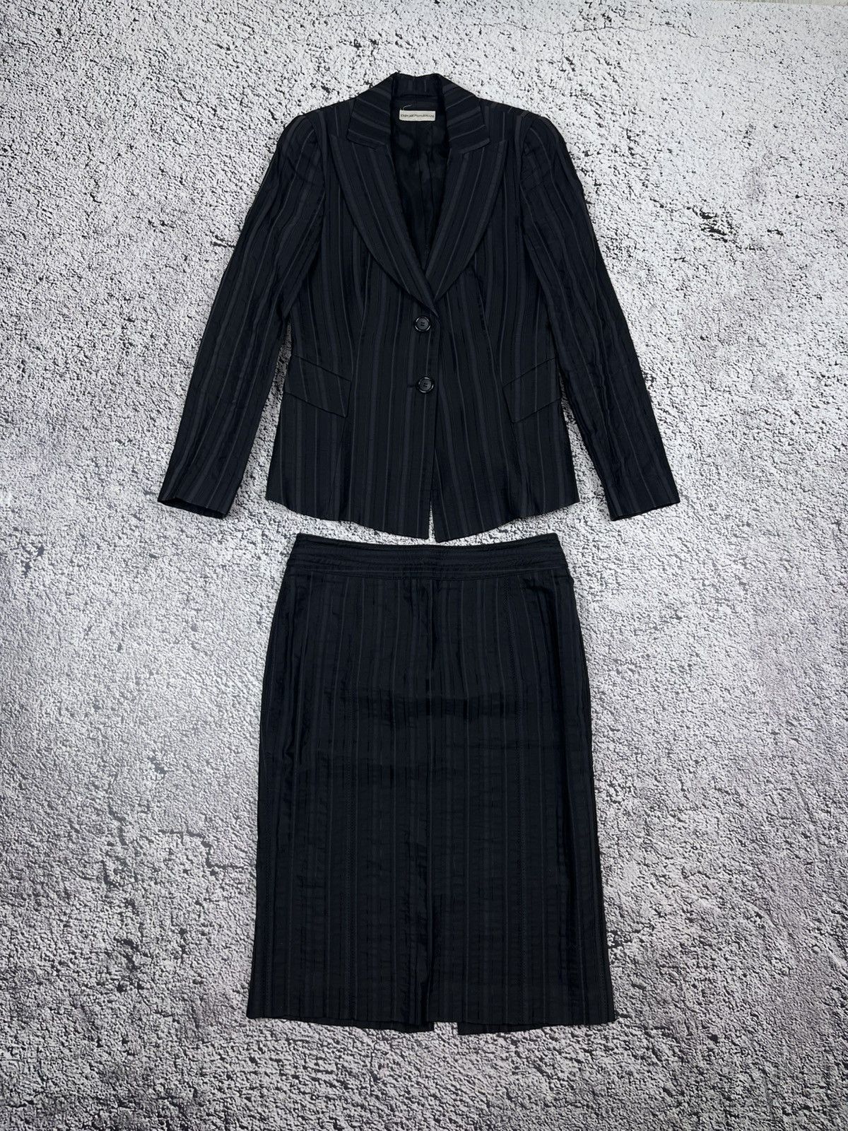 Emporio Armani Emporio Armani Pinstripe Black Suit Blazer & Pencil Skirt Size 28" / US 6 / IT 42 - 1 Thumbnail