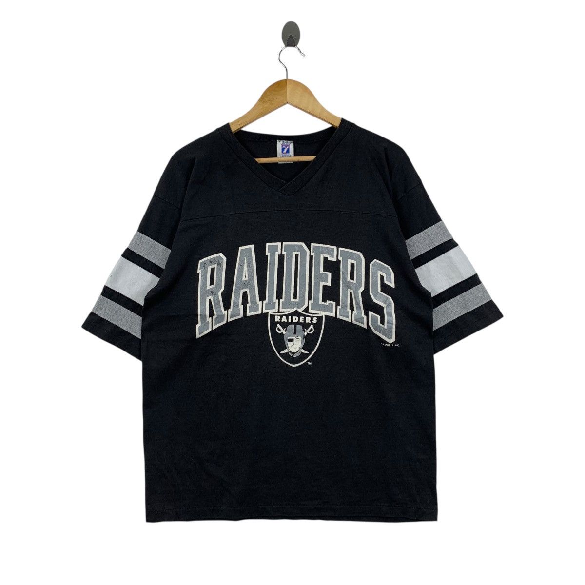 Vintage Vintage Las Vegas RAIDERS NFL Team Sportswear Big T-Shirt Size US L / EU 52-54 / 3 - 1 Thumbnail