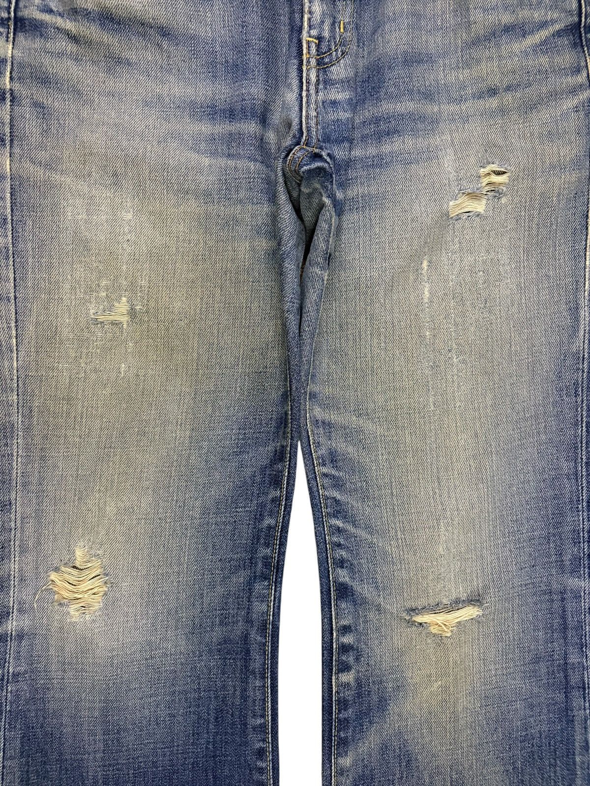 Uniqlo Vintage Uniqlo Mud Wash Distressed Loose Baggy Jeans Size US 29 - 5 Thumbnail