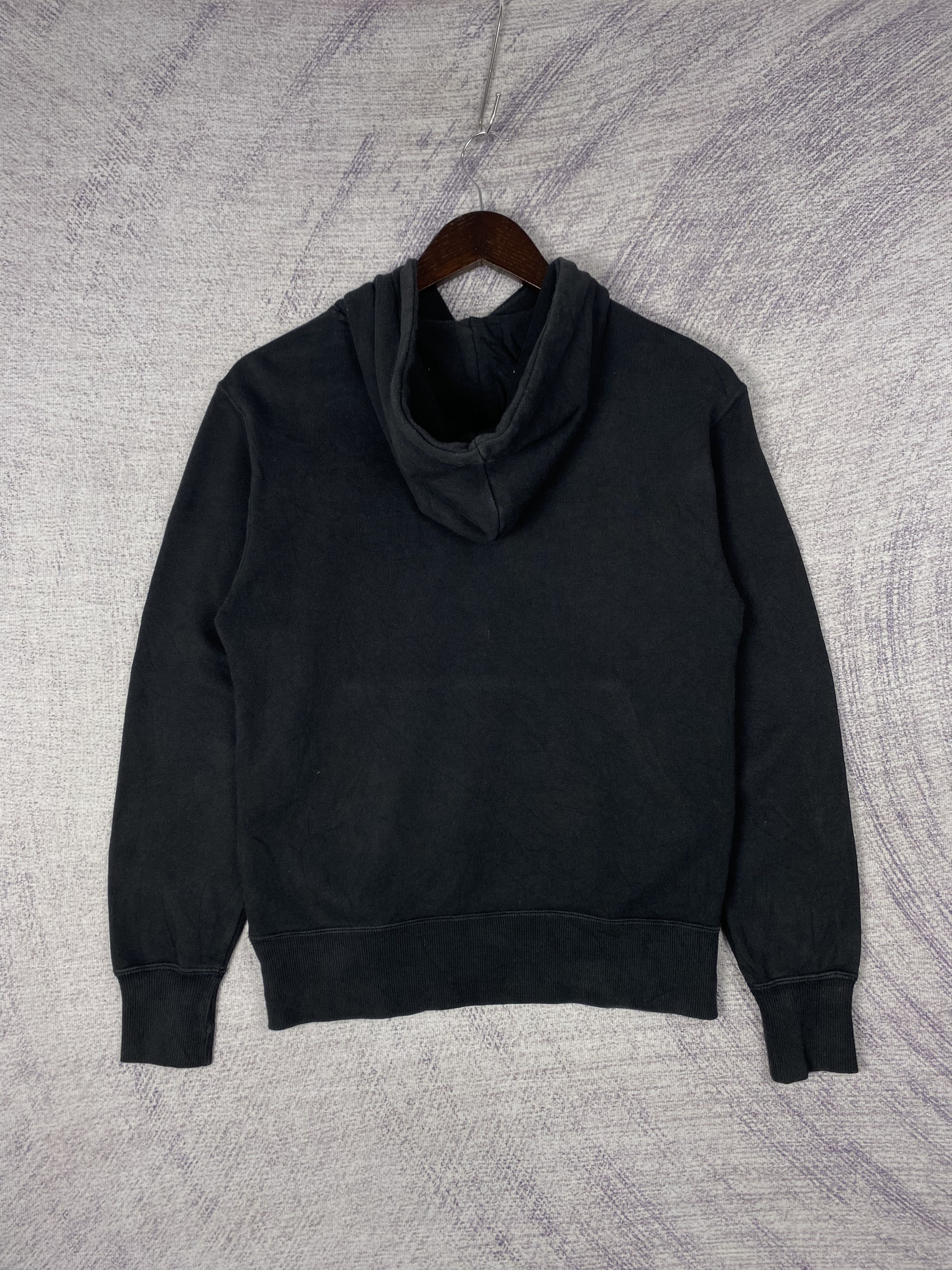 Champion Vintage Champion Black Hoodie Pullover with Script Logo Size US S / EU 44-46 / 1 - 5 Thumbnail