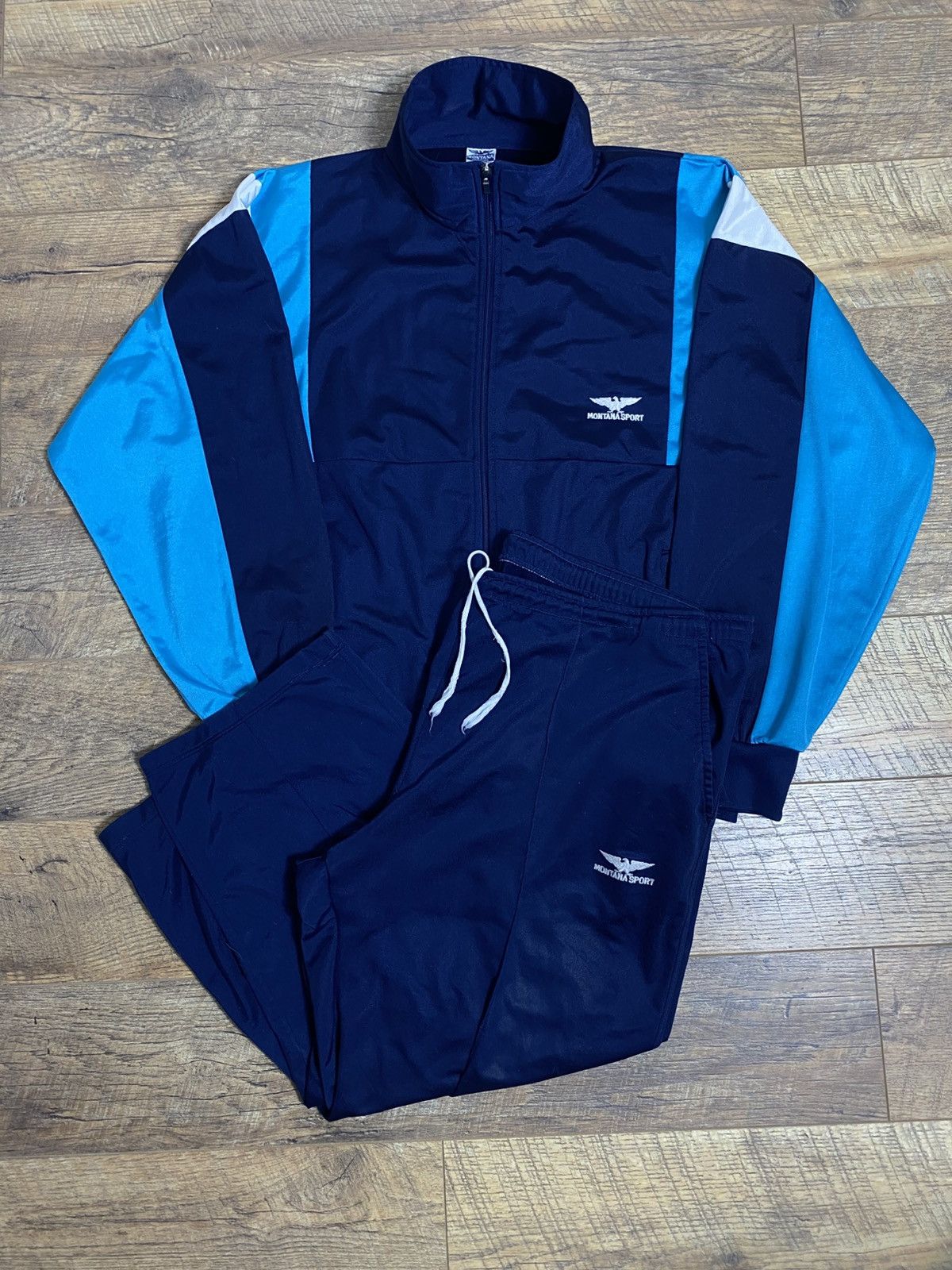 Vintage VINTAGE MONTANA SPORT Tracksuit 80s 90s Blue Track Suit Set Size US XL / EU 56 / 4 - 1 Thumbnail