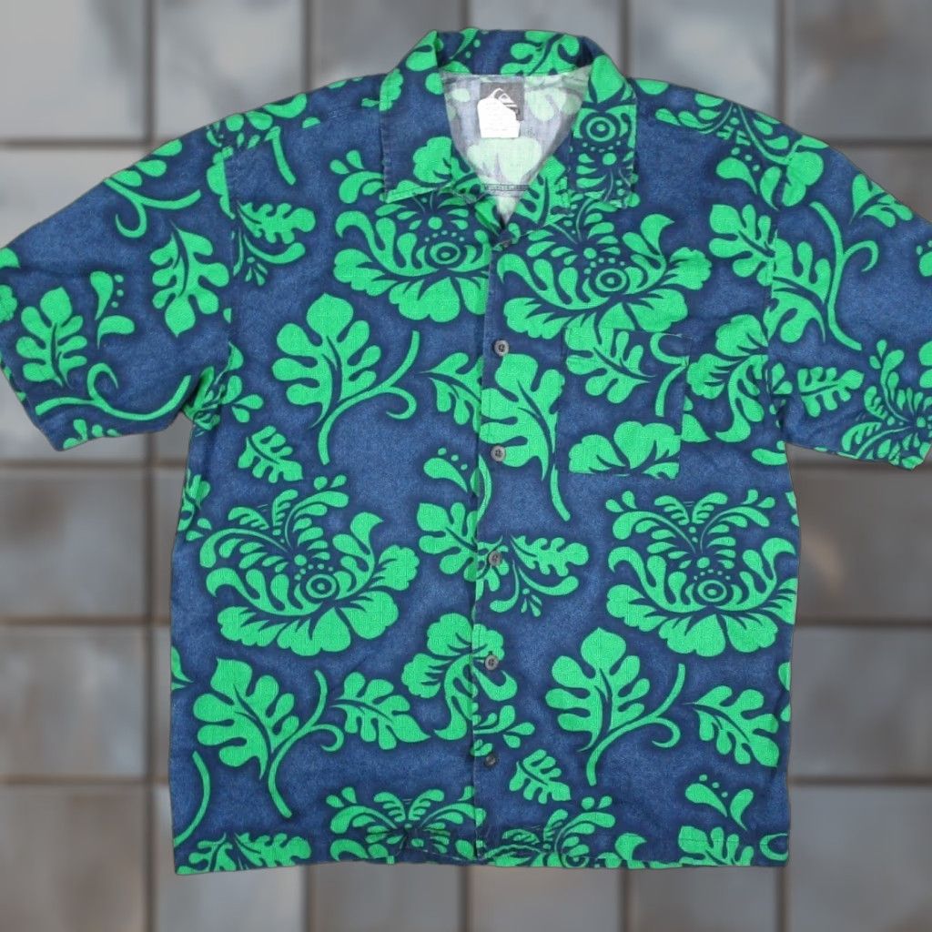 Quiksilver VINTAGE Quiksilver Floral Button-Down Shirt Navy Blue Green Short Sleeve Mens M Casual Travel 90s Camp Collar Pocket Blue Mens Size US M / EU 48-50 / 2 - 1 Thumbnail