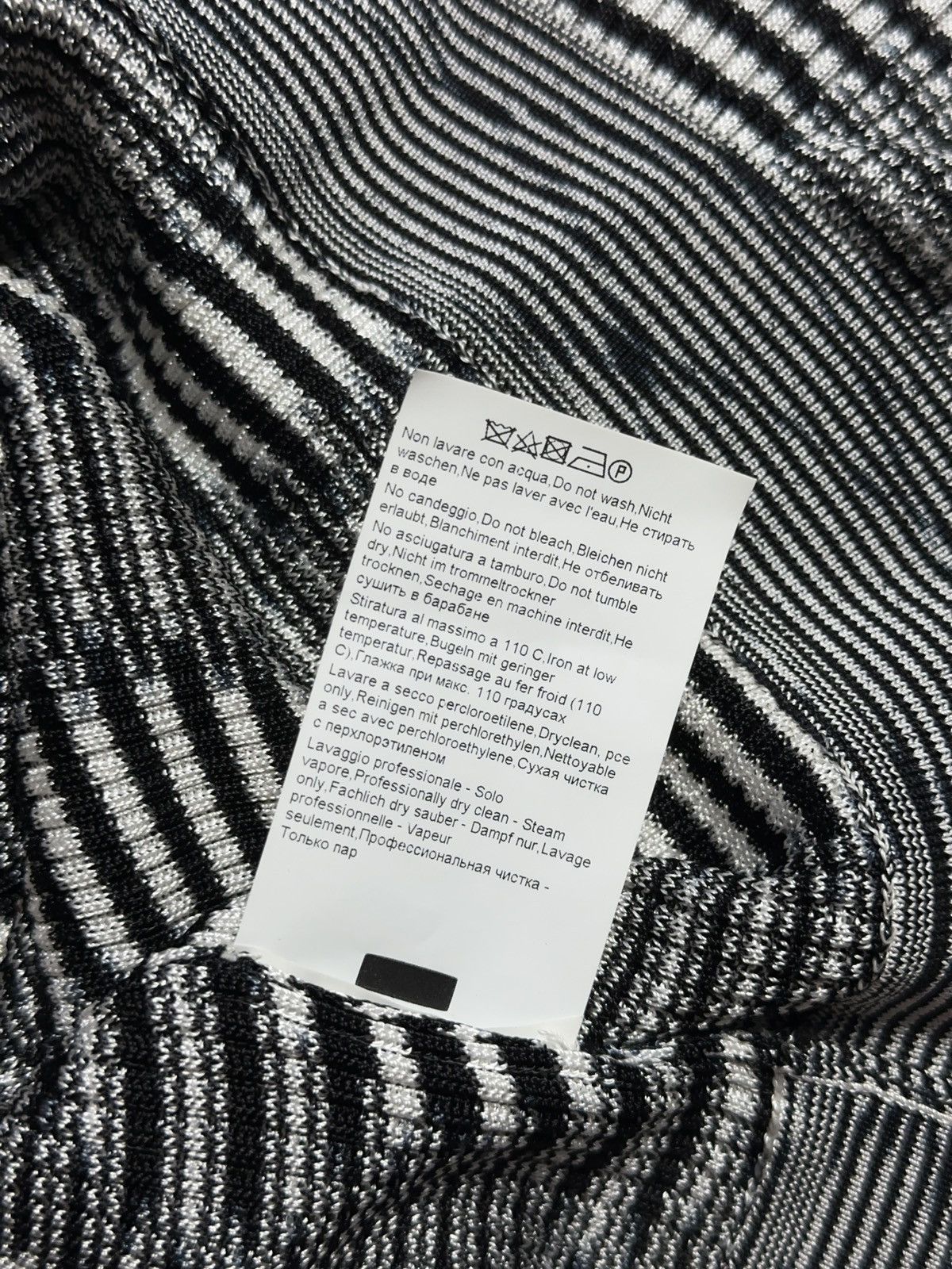 Missoni Missoni Viscose Zebra Pattern Stretchy Mesh Top Size M / US 6-8 / IT 42-44 - 6 Thumbnail