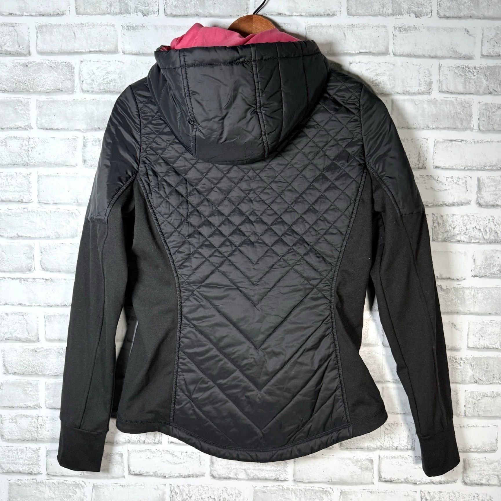 Vintage Golftini Black Nylon Blend Full Zip Hooded Light Quilted Puffer Jacket Womens S Size S / US 4 / IT 40 - 5 Thumbnail
