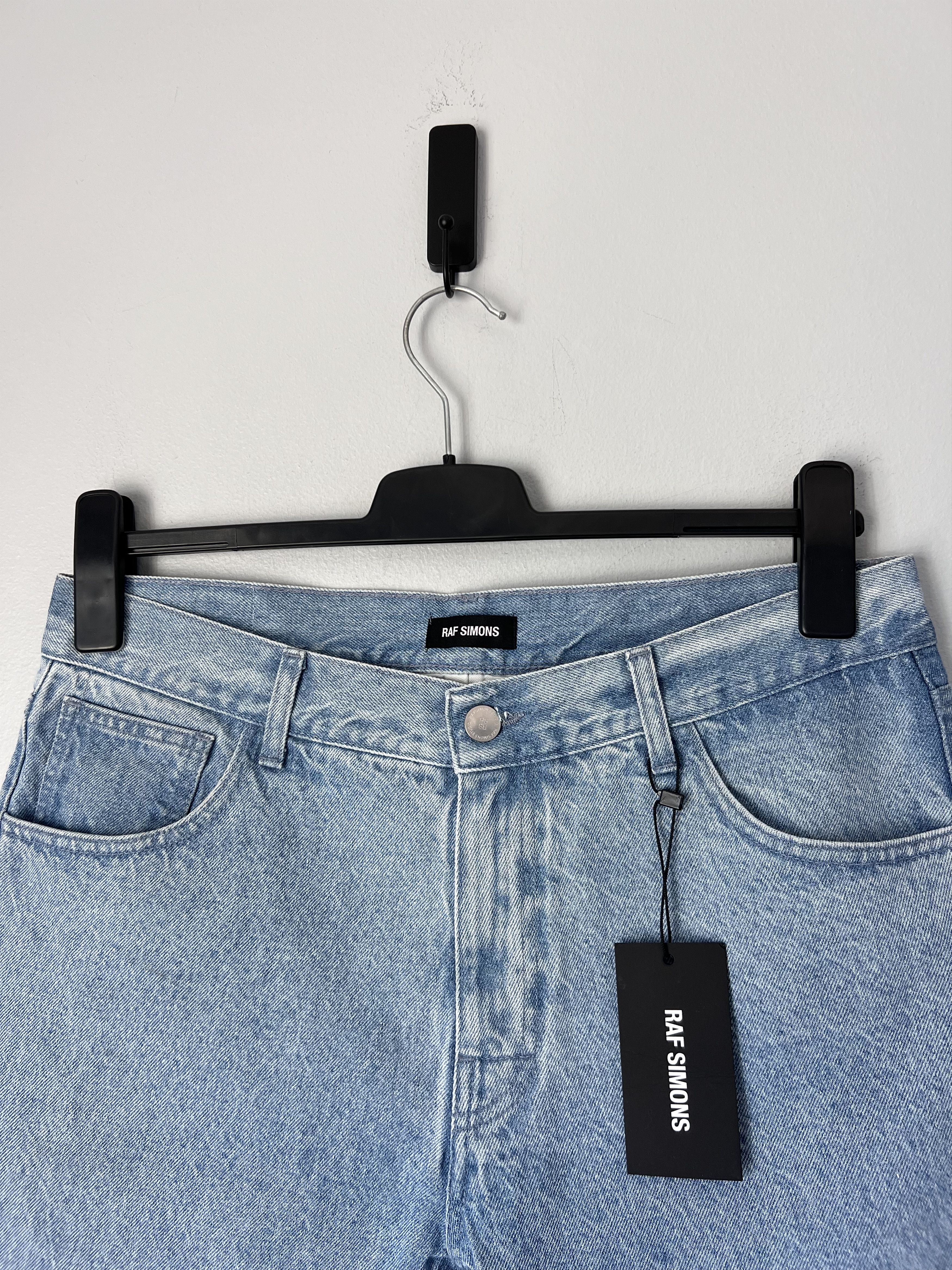 Raf Simons Raf Simons Destroyed Denim Shorts in Blue Size US 33 - 2 Thumbnail