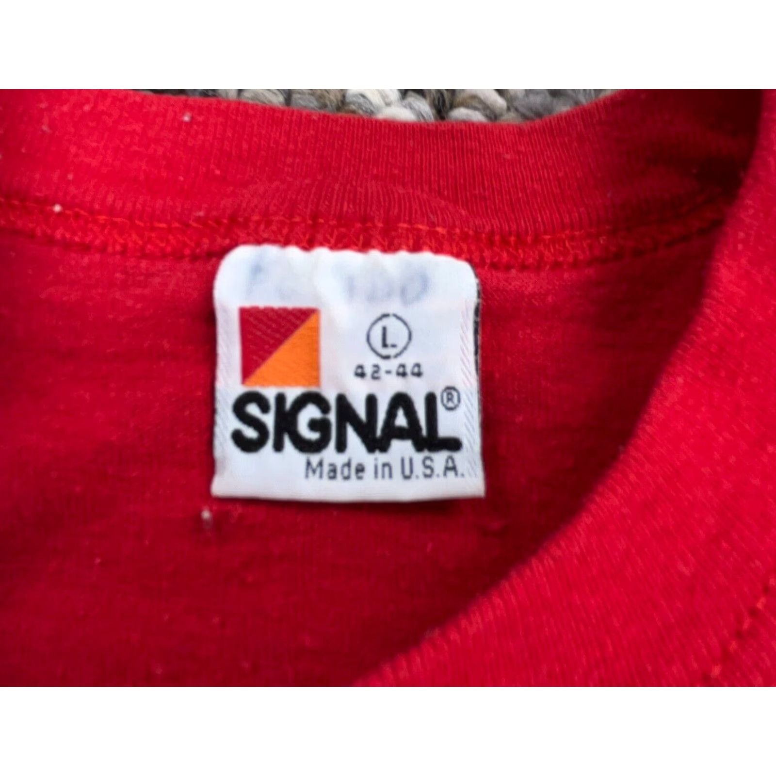 Vintage Vintage Coca Cola Shirt Men XL Red Tee Single Stitch USA Coke 80s Surfboard Surf Nike Shirt Size US XL / EU 56 / 4 - 4 Thumbnail