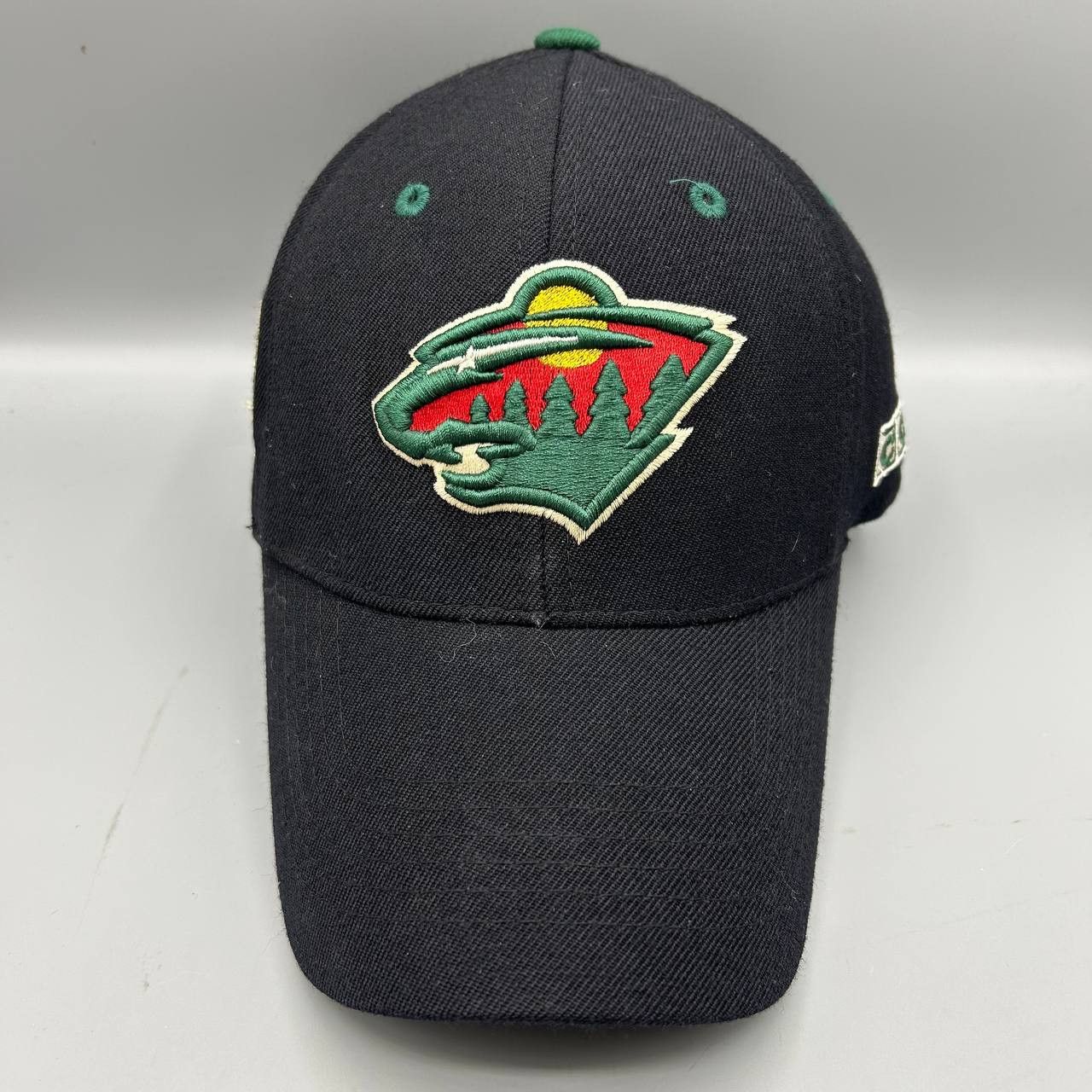 Ccm Minnesota Wild Hat Men Black Embroidered NHL Strap Back Cap Size ONE SIZE - 1 Thumbnail