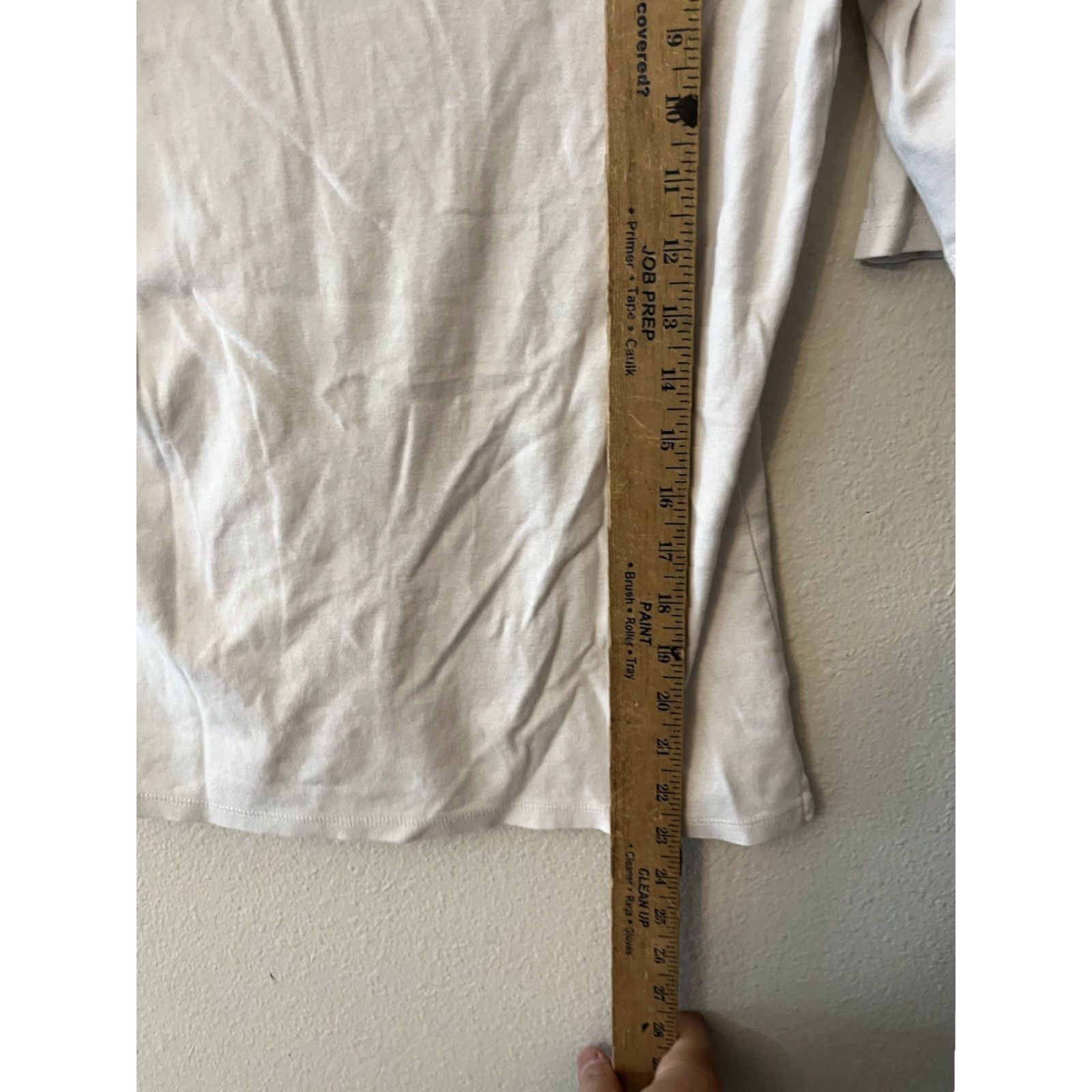 Ellen Tracy VINTAGE Ellen Tracy Boat-Neck T Shirt White Solid Women S Short Sleeve EUC Adult Small White 90s? (if decade known) Mens/Womens? end with Womens Size S / US 4 / IT 40 - 5 Thumbnail
