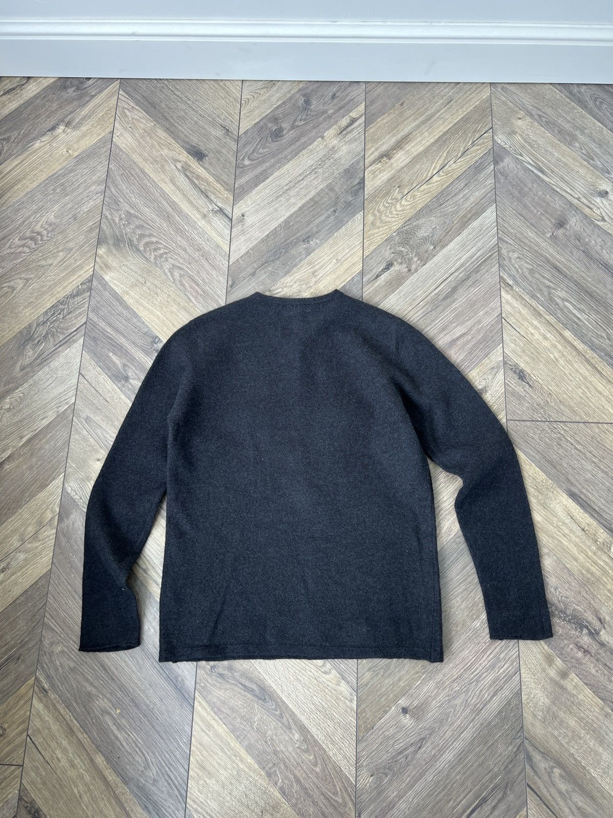 Designer × Vintage × Zadig & Voltaire Vintage Zadig & Voltaire Wool Skull V-Neck Sweater Pullover Size S / US 4 / IT 40 - 10 Thumbnail
