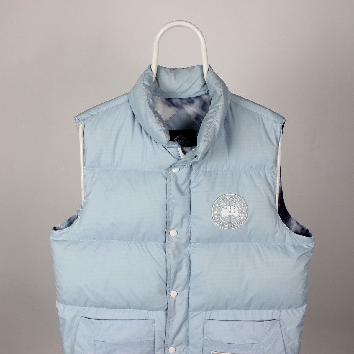 Canada Goose Canada goose vest men puffer down gray patch L Size US L / EU 52-54 / 3 - 5 Thumbnail